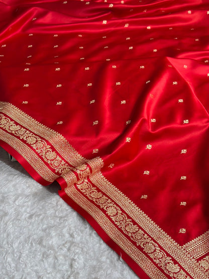 Banarasi Satin Katan Saree Booti Pattern in Red Shades SK128