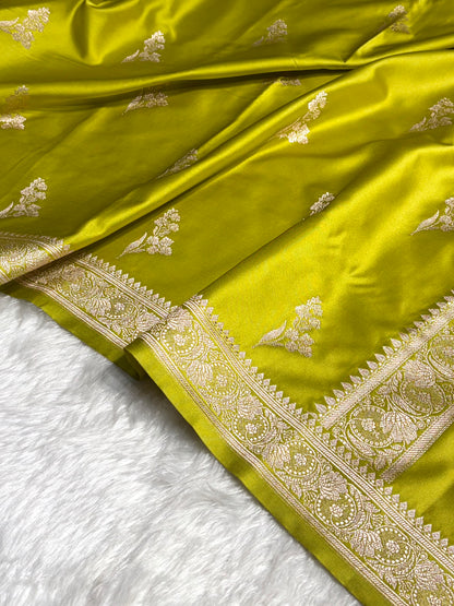 Liril Green With Floral Border Mashru Silk Saree MSM-97