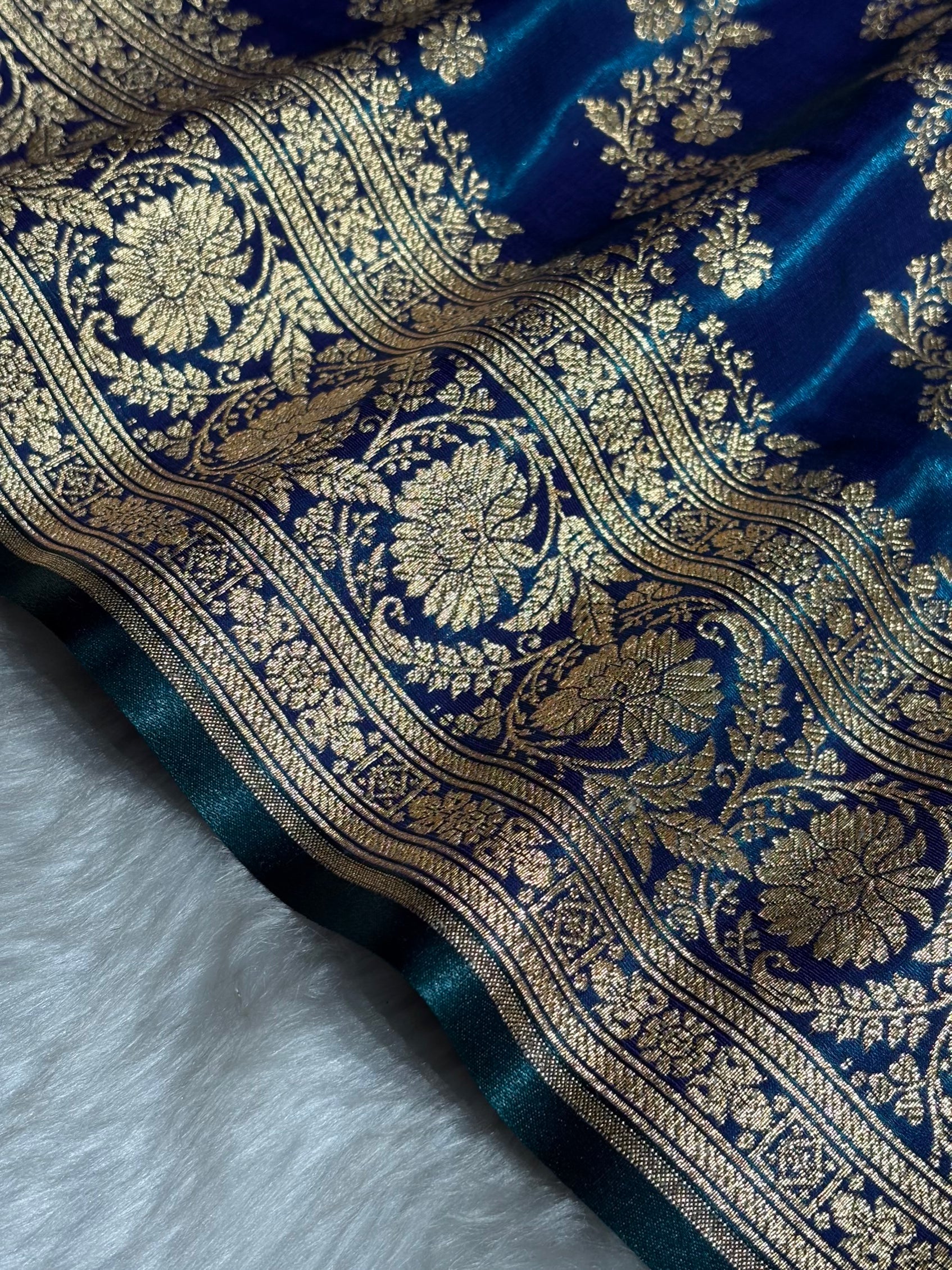 Peacock Shades Banarasi Satin Silk Saree SS32