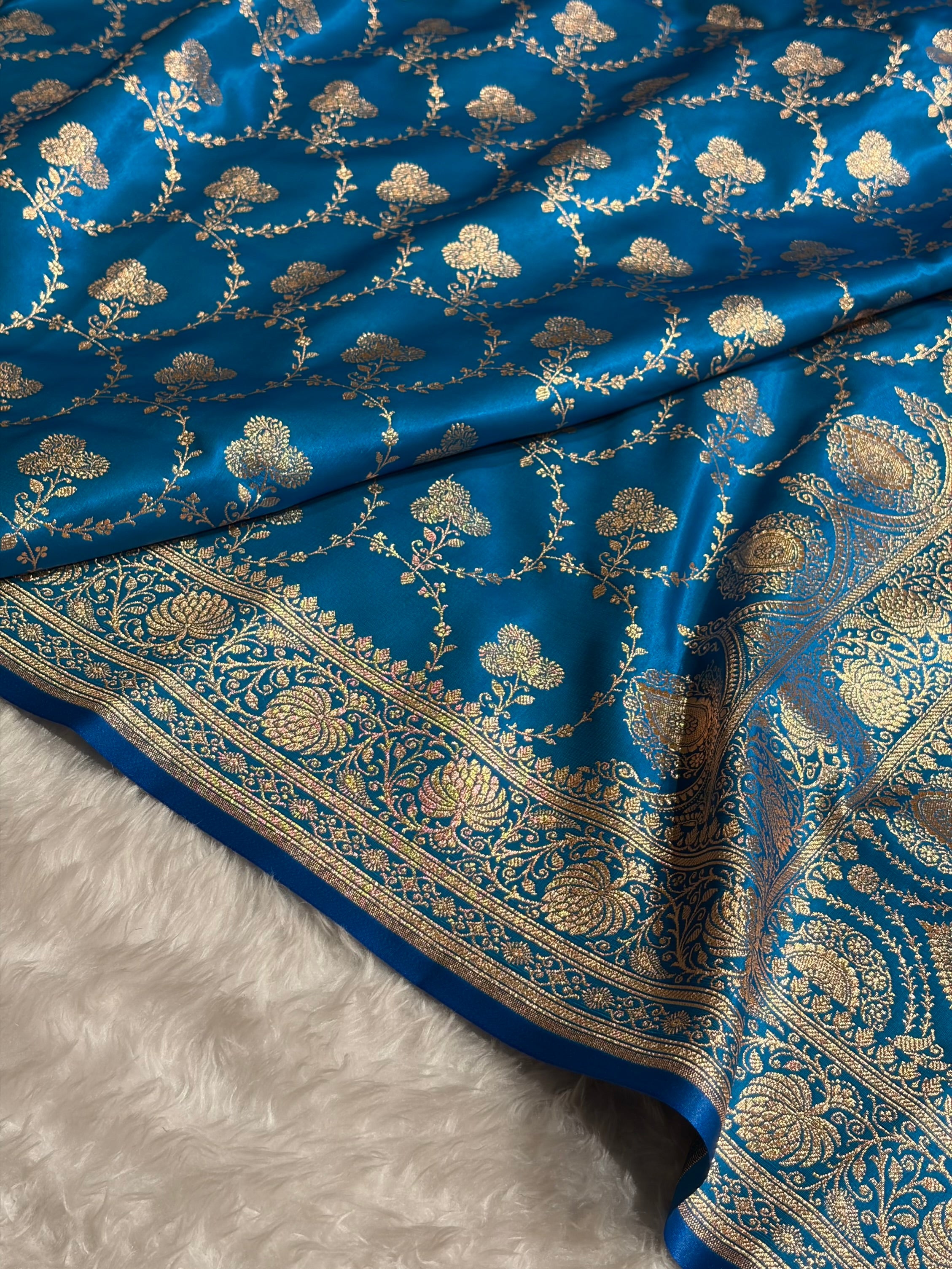 Satin Silk Saree Jaal in Firozi Shades SS23