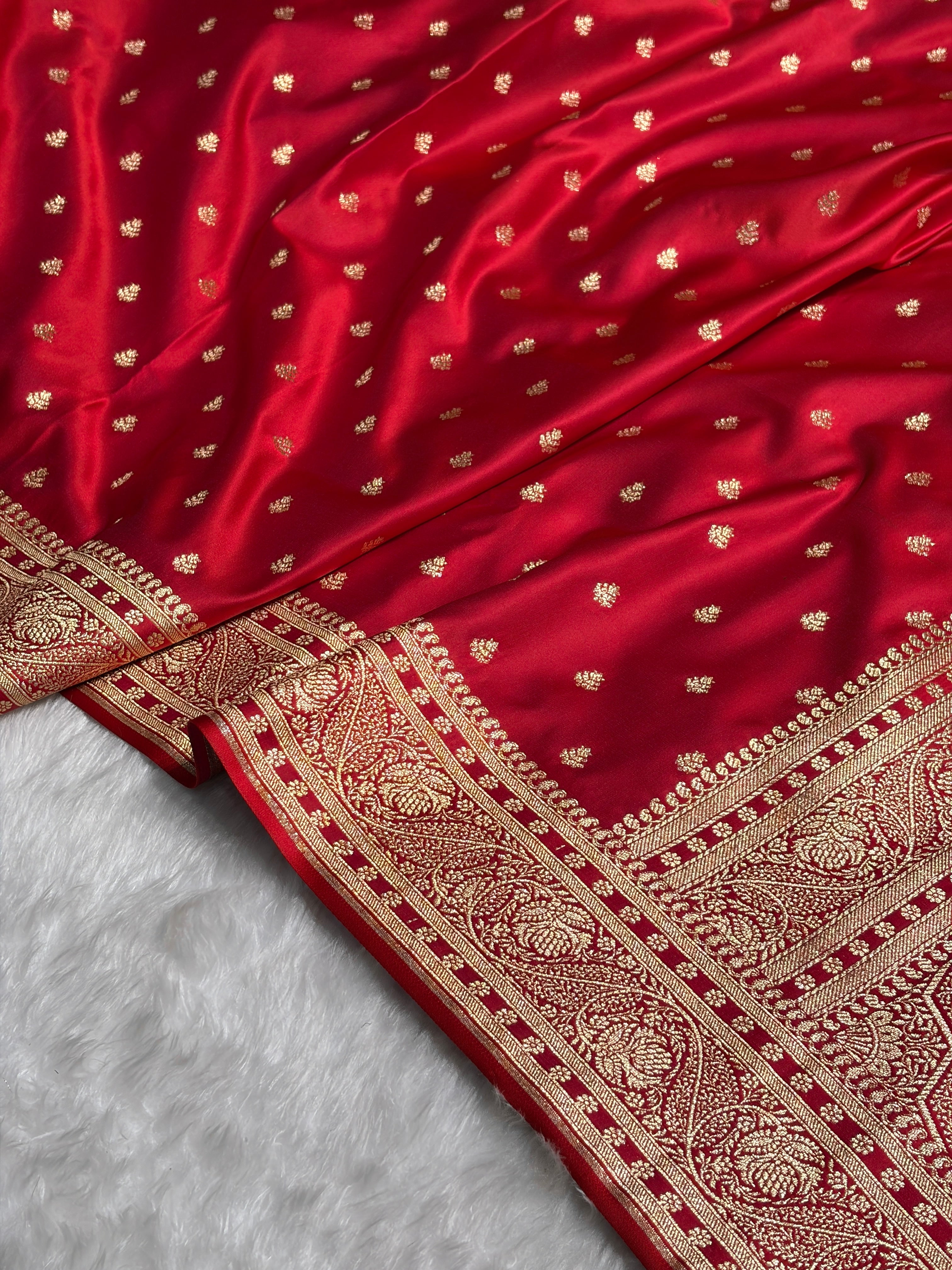 Cross Red Floral Pattern Satin Katan Silk Saree SK78