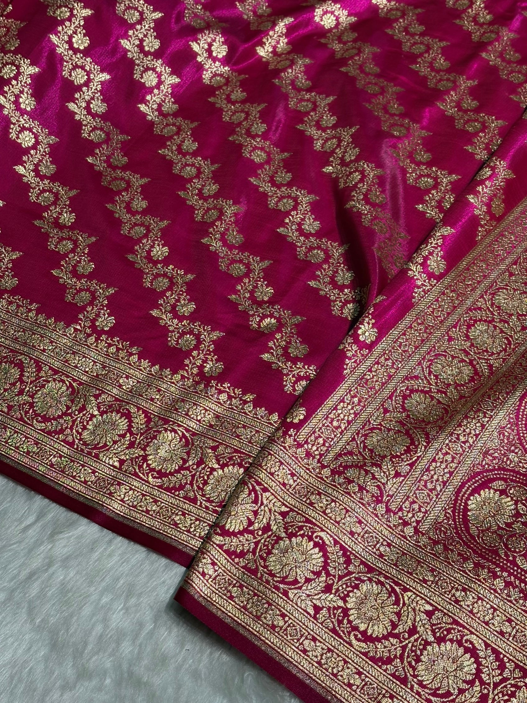 Pink Shades Banarasi Satin Silk Saree SS32