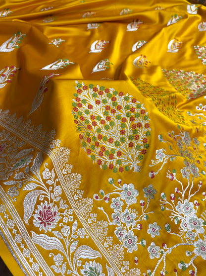 Mustard Gold Shades Banarasi Boota Pattern Minakari Floral Mashru Silk Saree MSM-121
