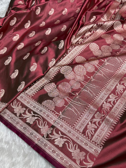 Cross Mauve Kairi Motif Mashru Silk Saree
