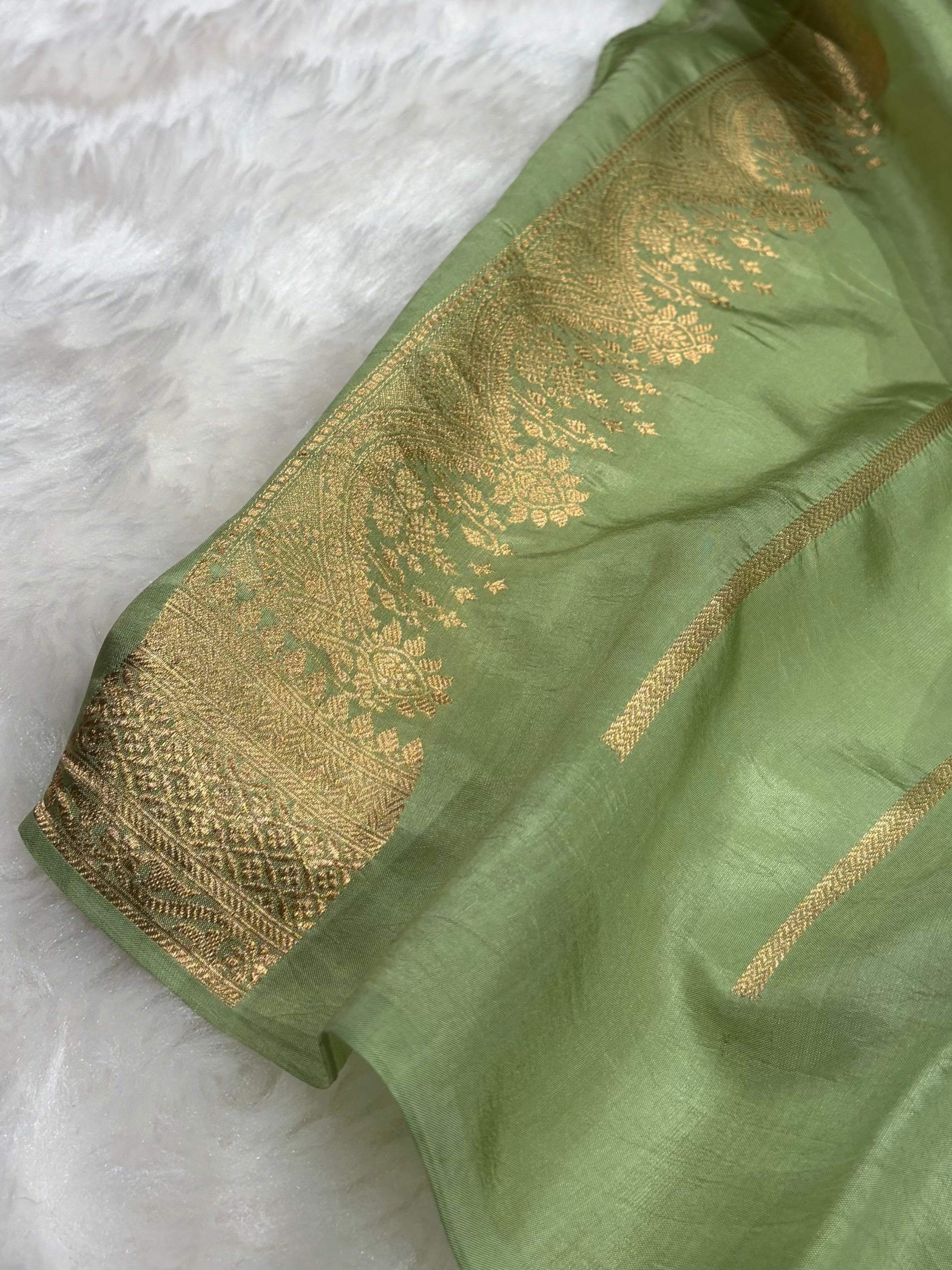 Banarasi Pista Shades Handwoven Pure Paper Silk Saree RM-88