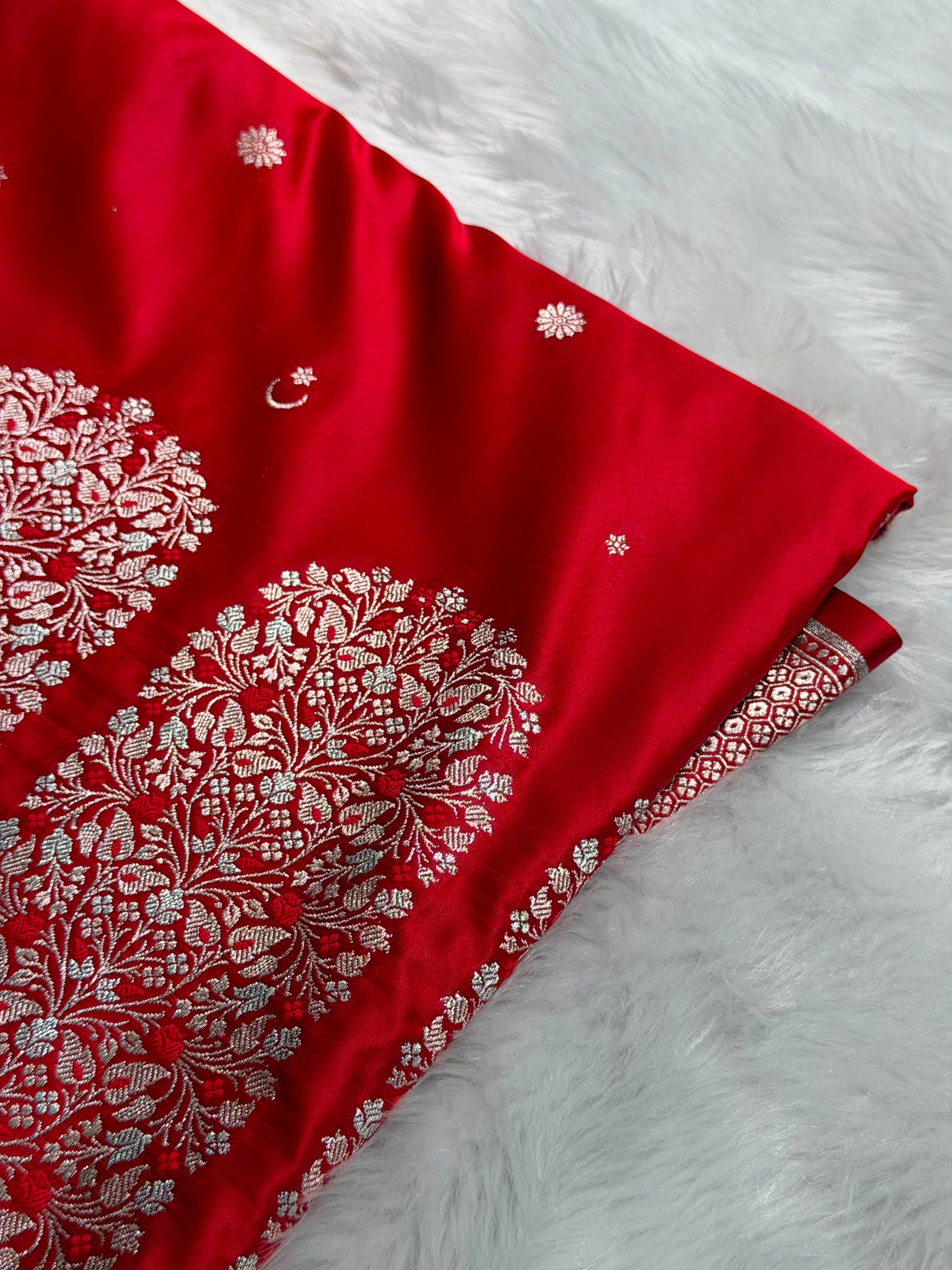 Red Shades Banarasi With Floral Minakari Pattern Mashru Silk Saree MSM-131