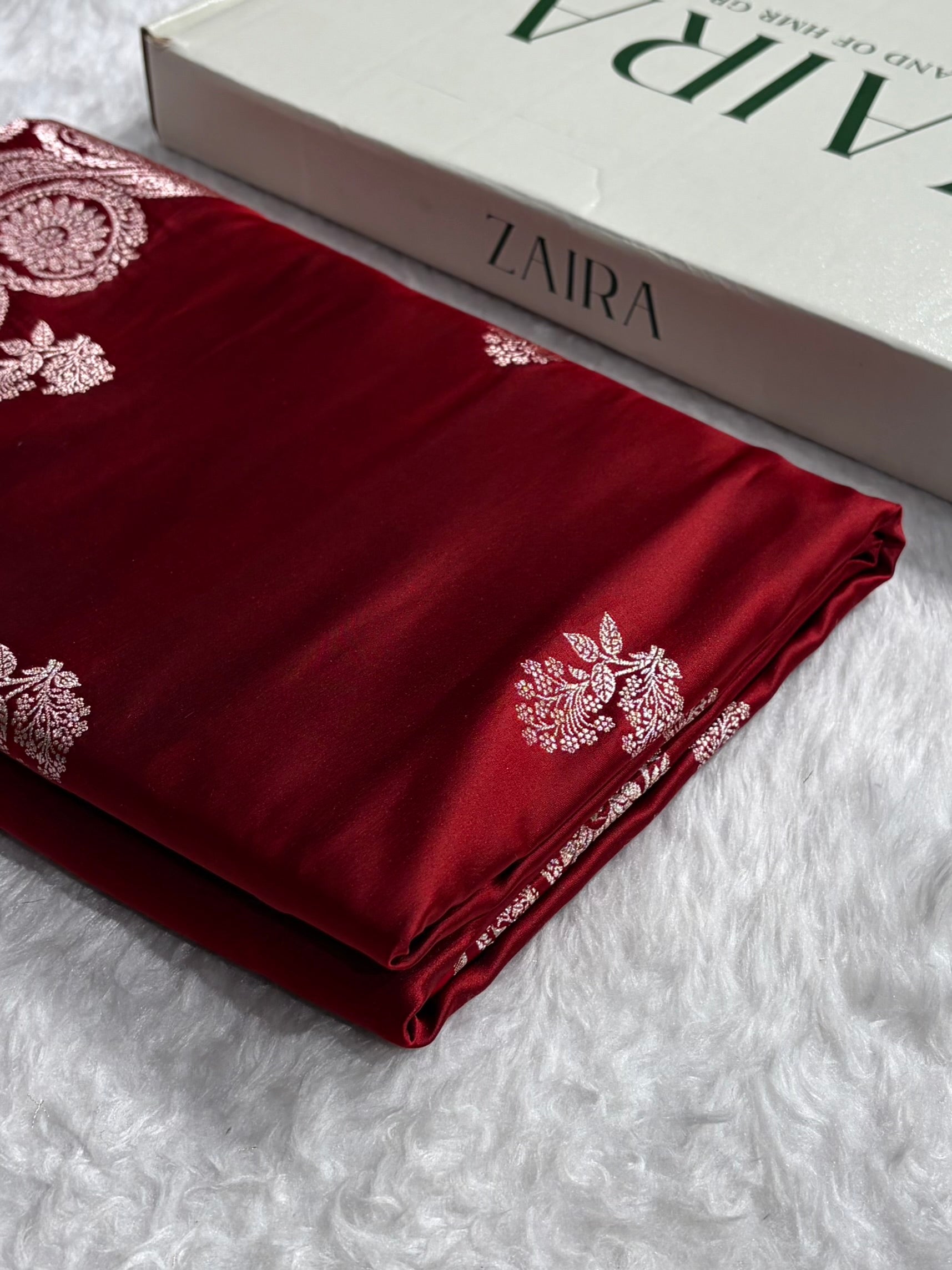 Cross Maroon Shades Banarasi Boota Pattern Floral Mashru Silk Saree MSM-110