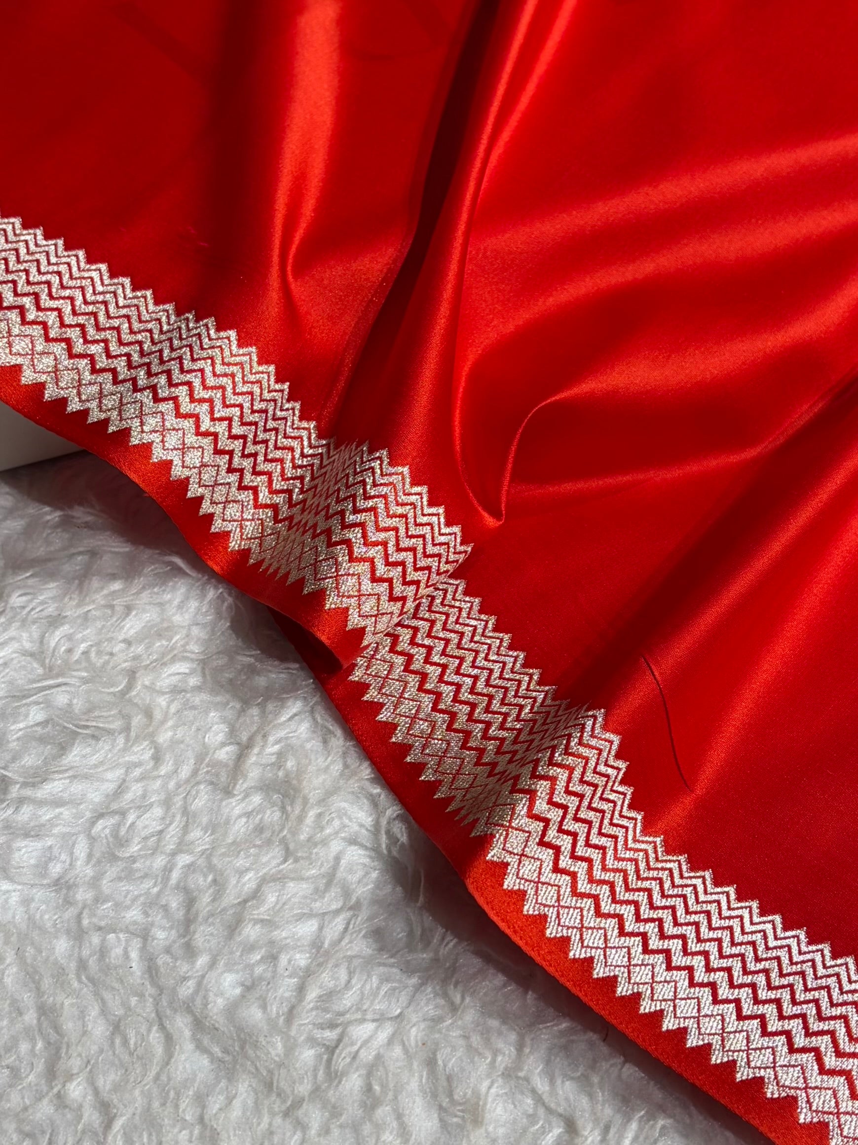 Premium Banarasi Satin Katan Saree Plain With Tanchoi Blouse in Orange Shades SK129
