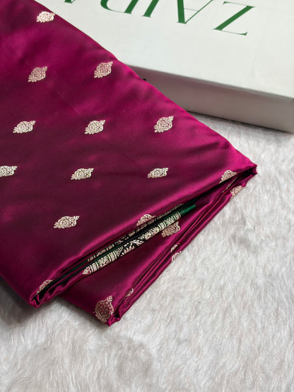 Banarasi Wine With Contrast Black Floral Border Mashru Silk Saree MSM-101