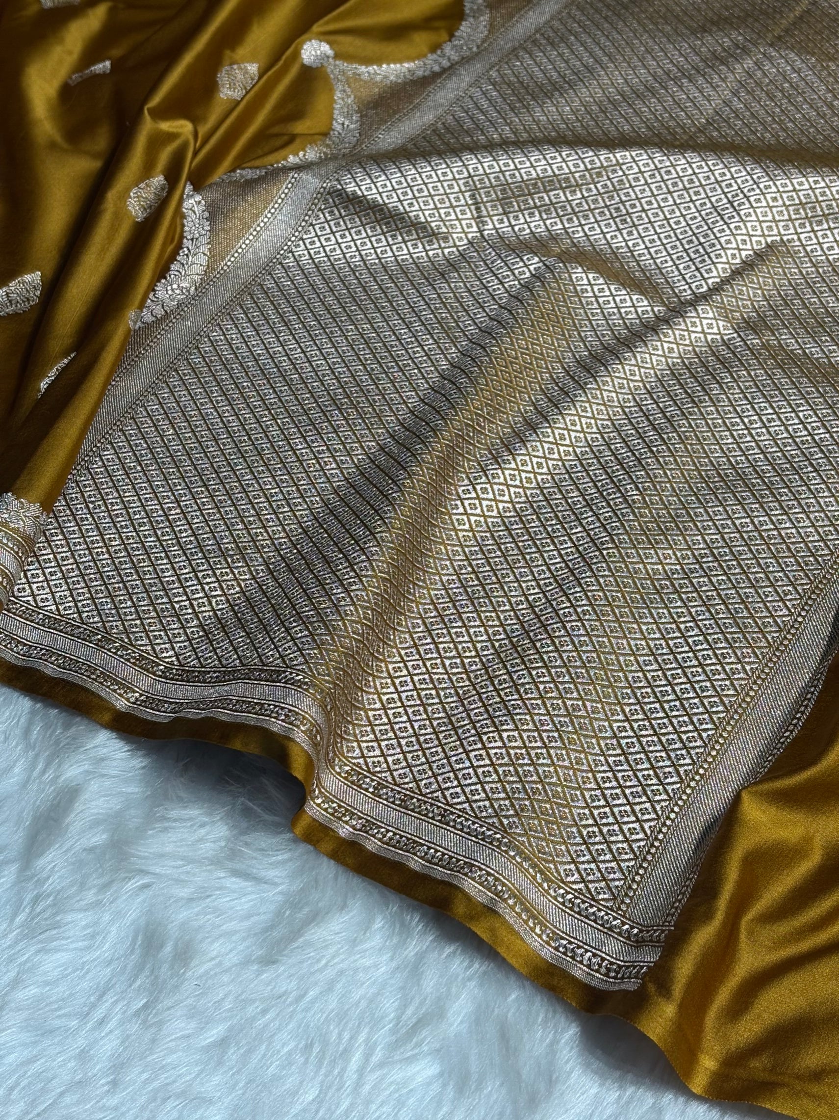 Mustard Scallop Mashru Silk Saree