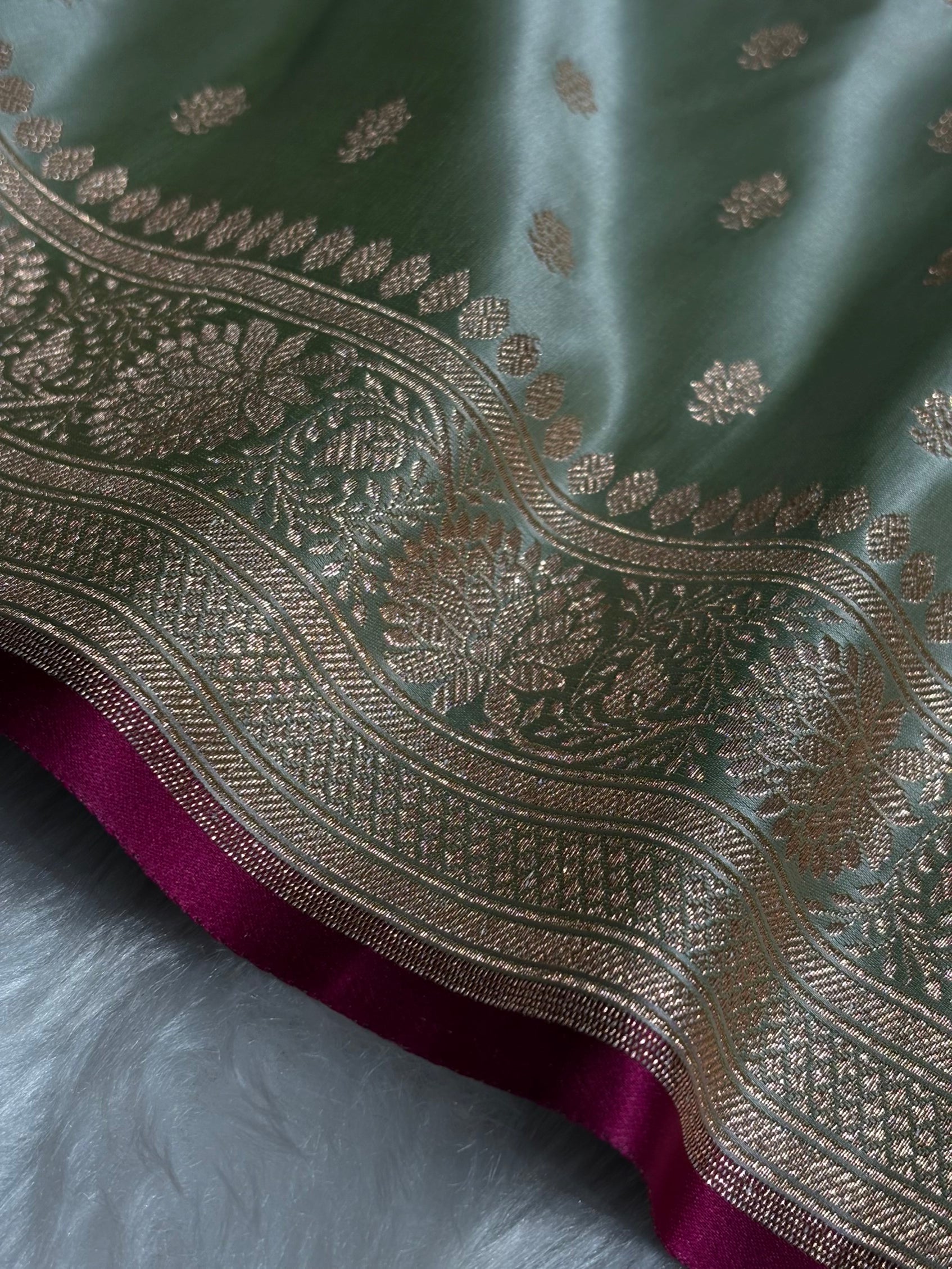 Pista Booti Satin Katan Silk saree SK28