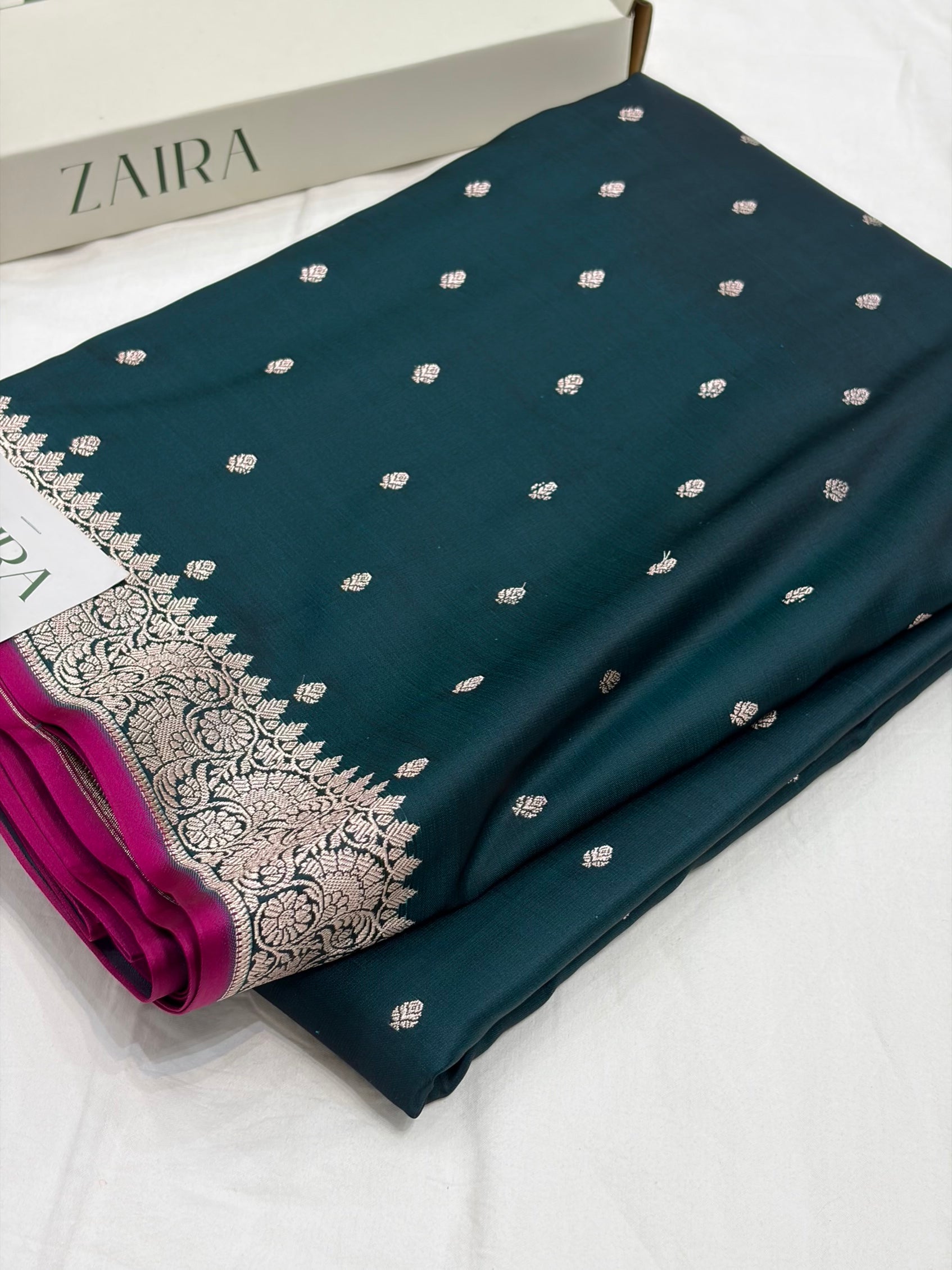 Rama Shade With Booti Pattern Mashru Silk Saree