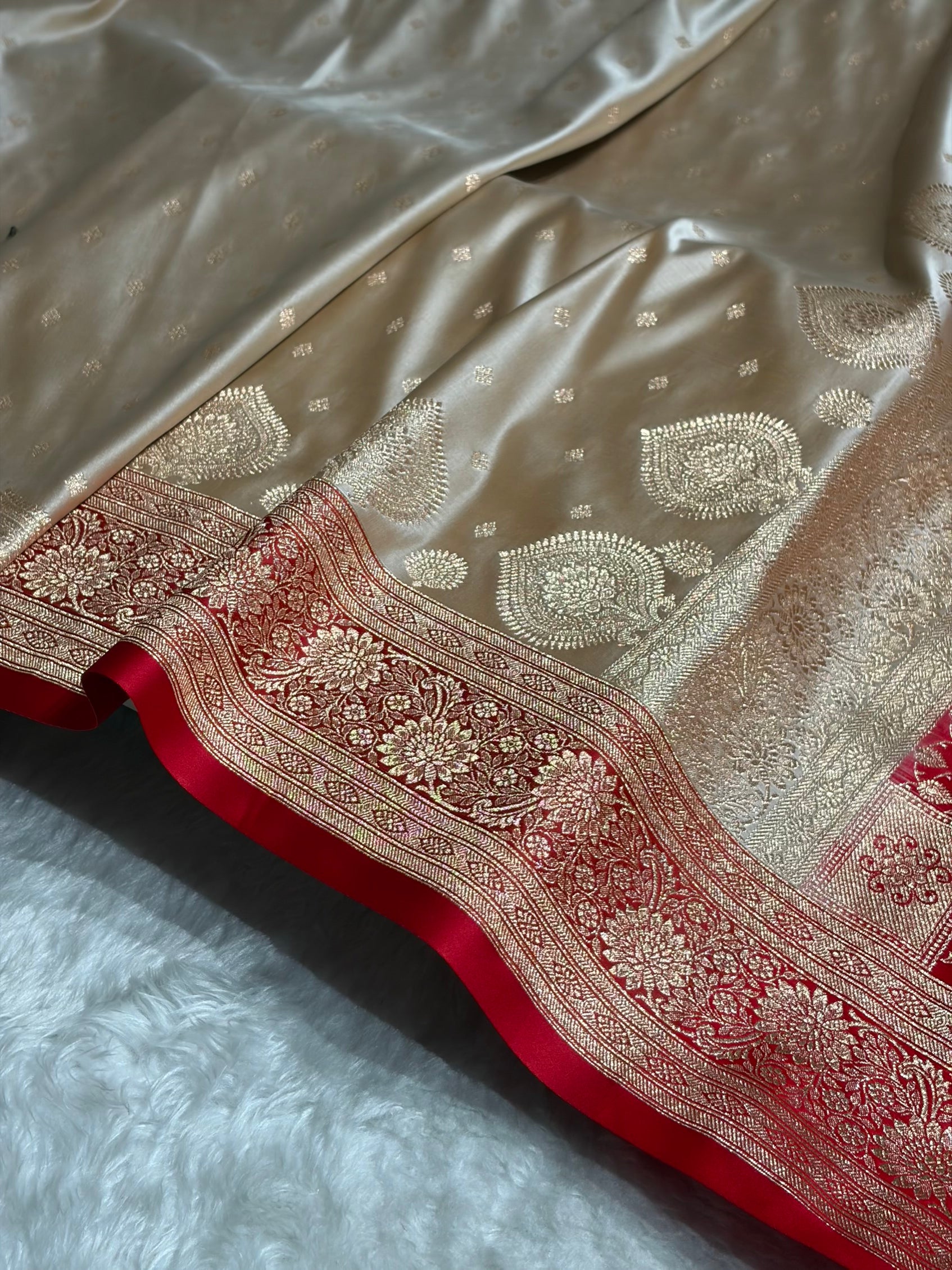 Banarasi Tusser with Red Booti Satin Katan Silk saree SK29