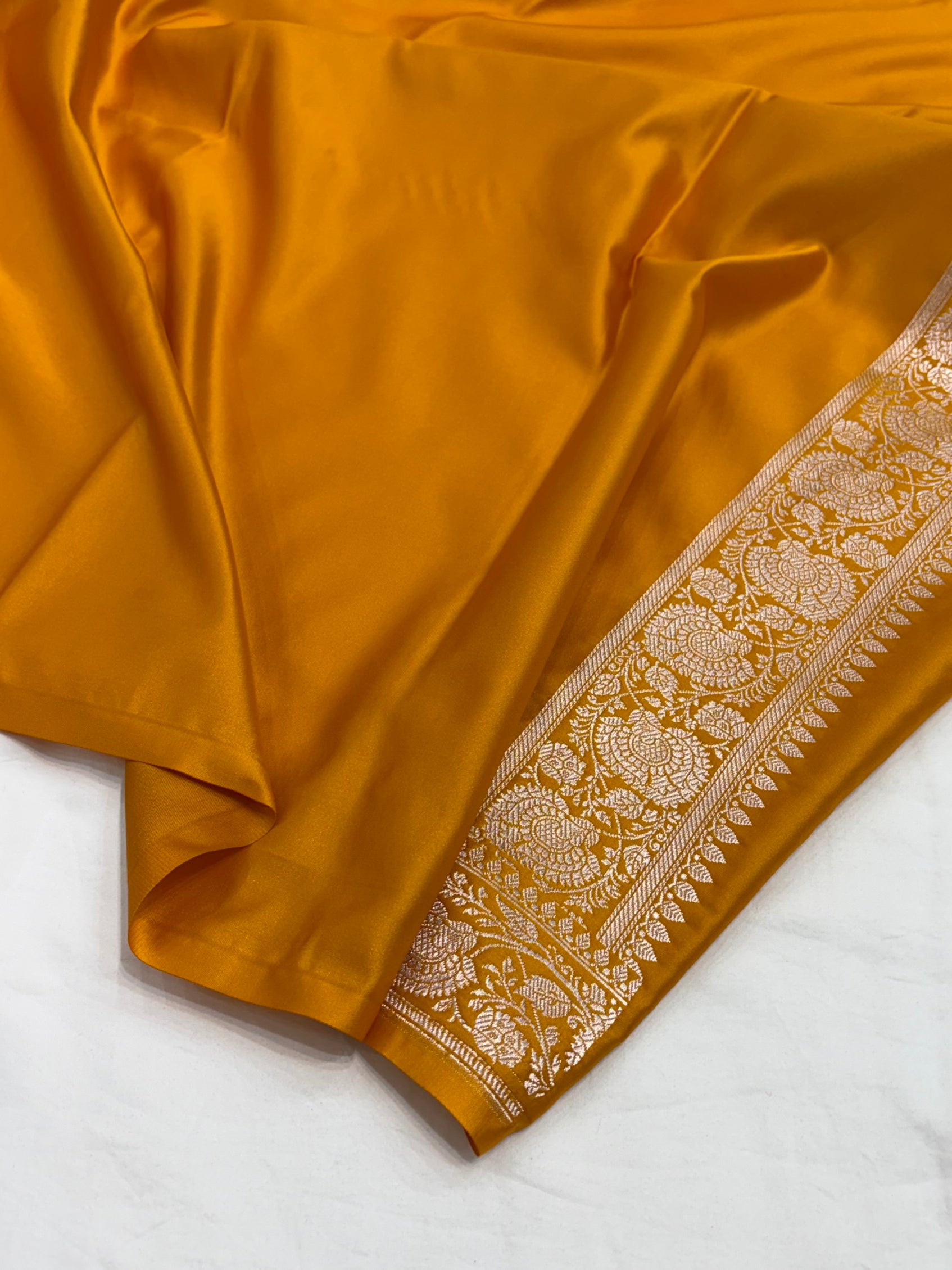 Mustard Shade With Booti Pattern Mashru Silk Saree