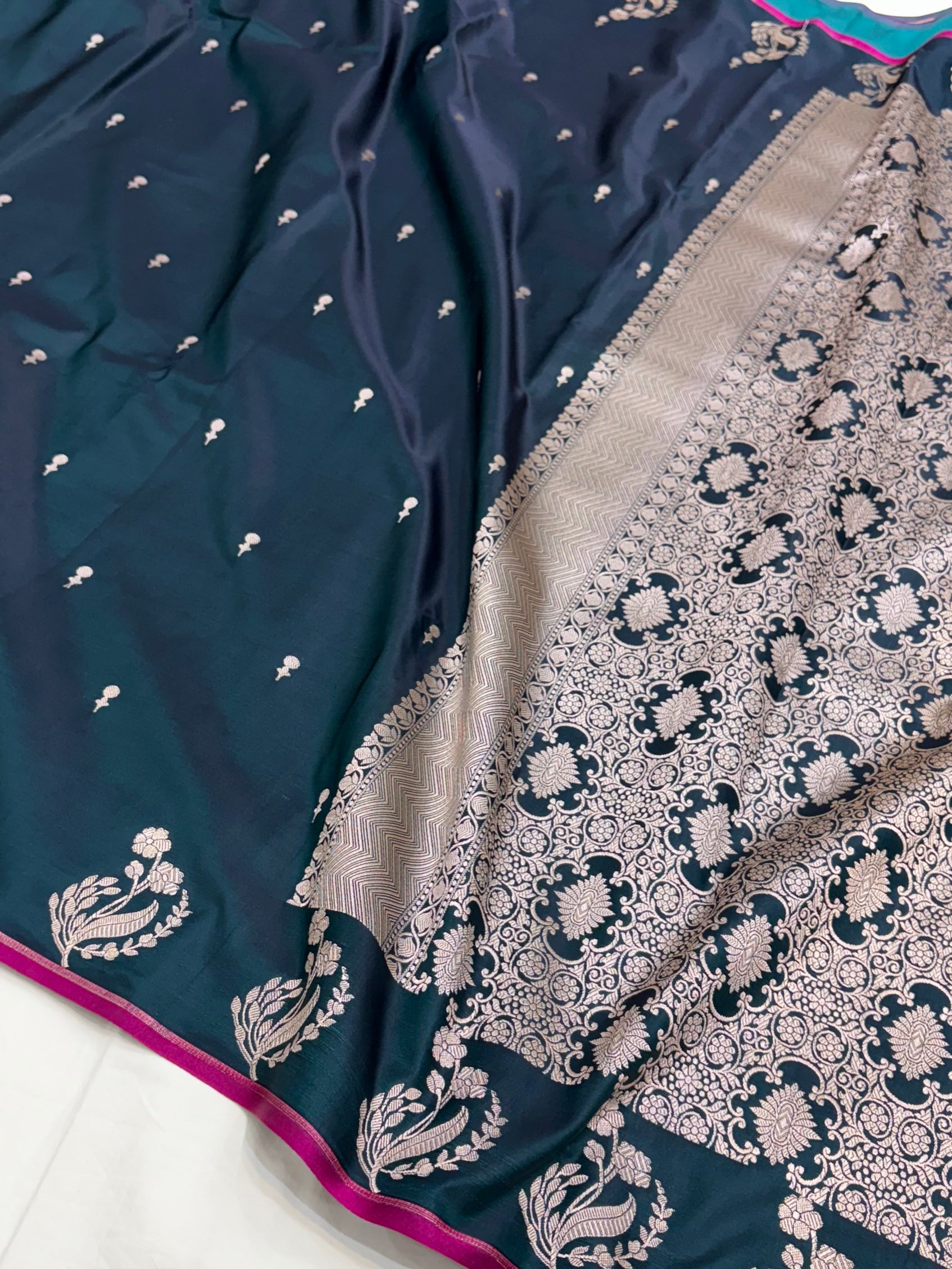 Wine Shade With Booti Pattern Mashru Silk Saree
