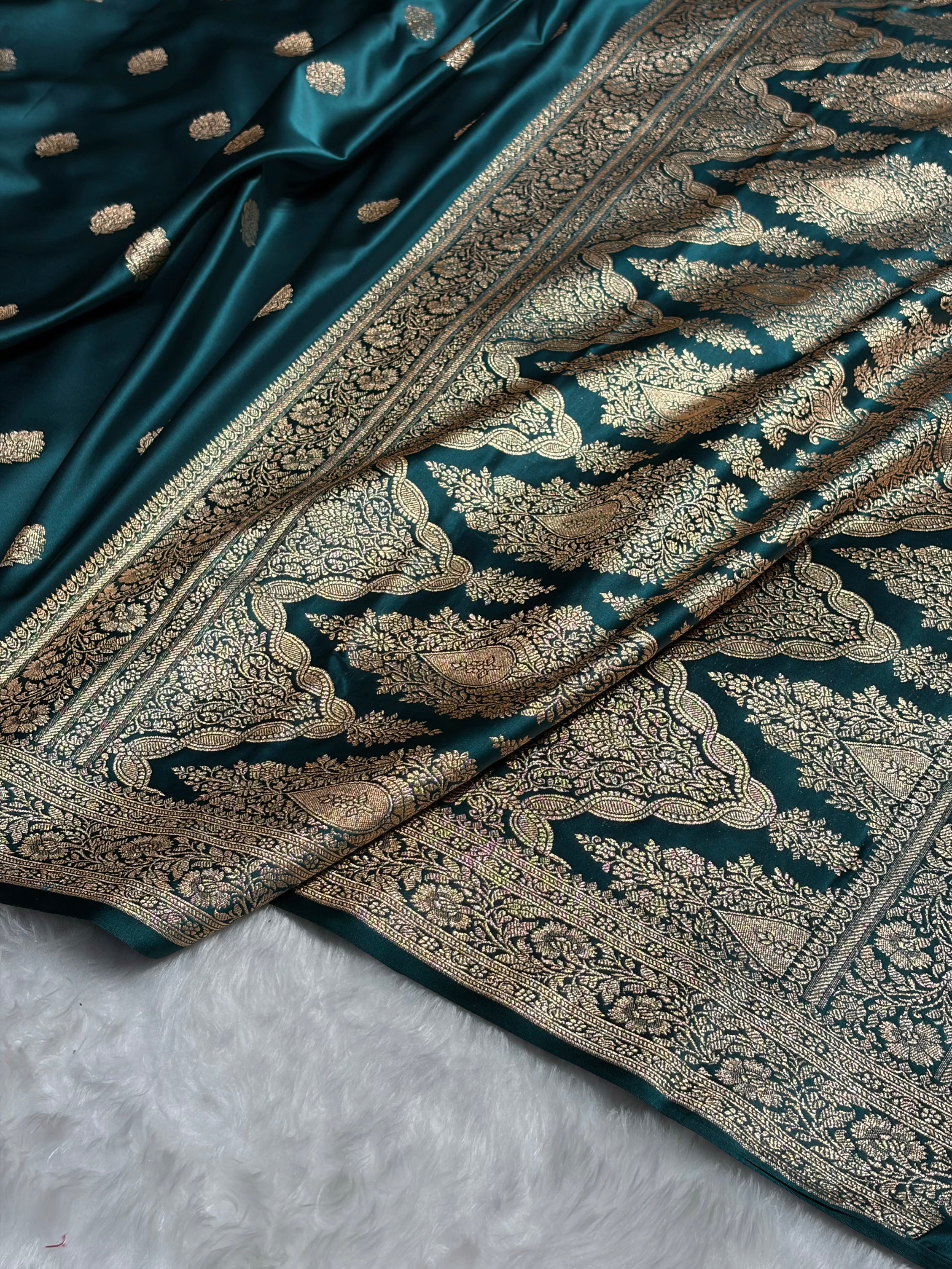 Dark Rama Booti Pattern Satin Katan Silk Saree SK65