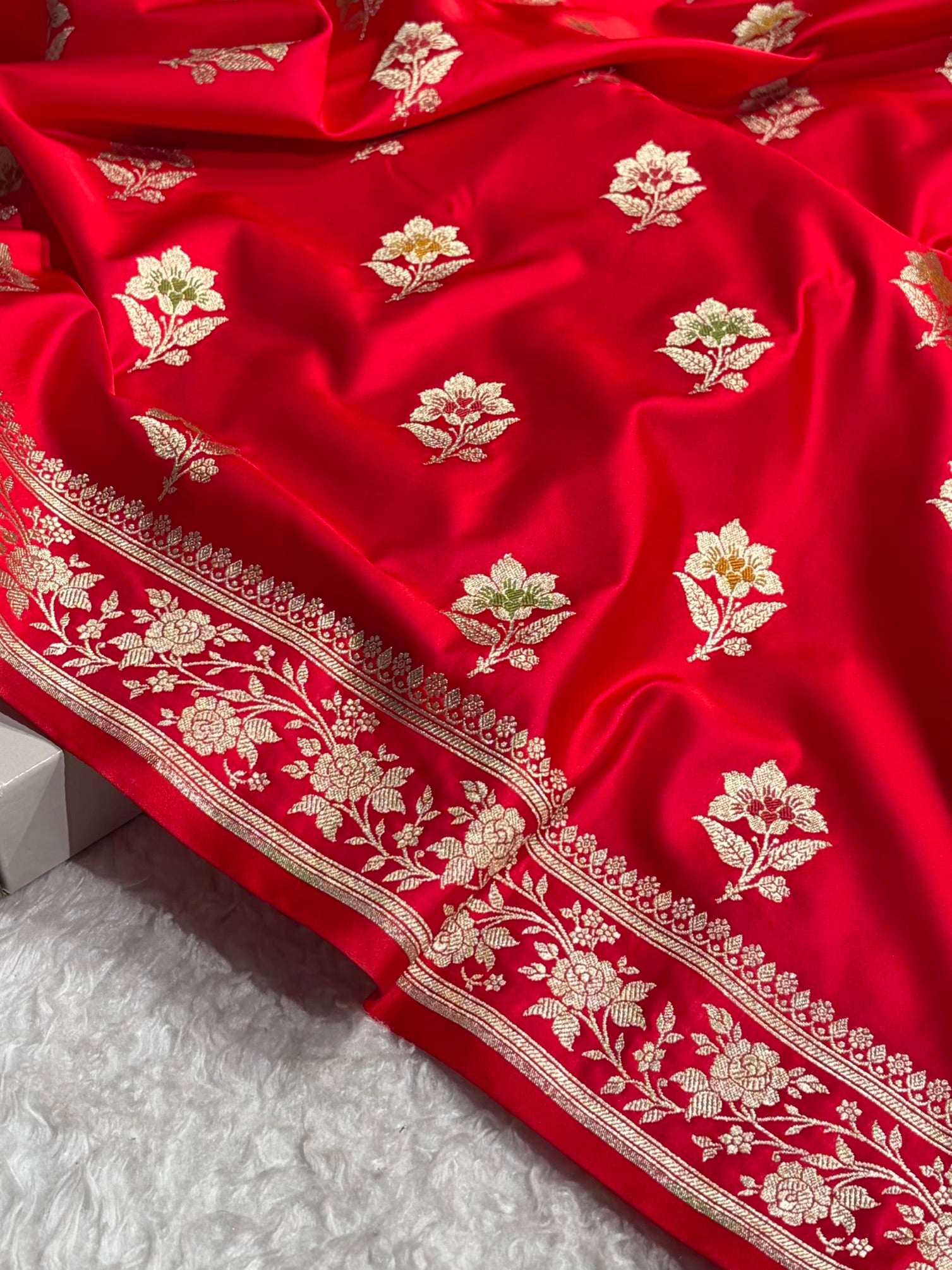 Premium Banarasi Satin Katan Saree With Minakari Boota in Red Shades SK112