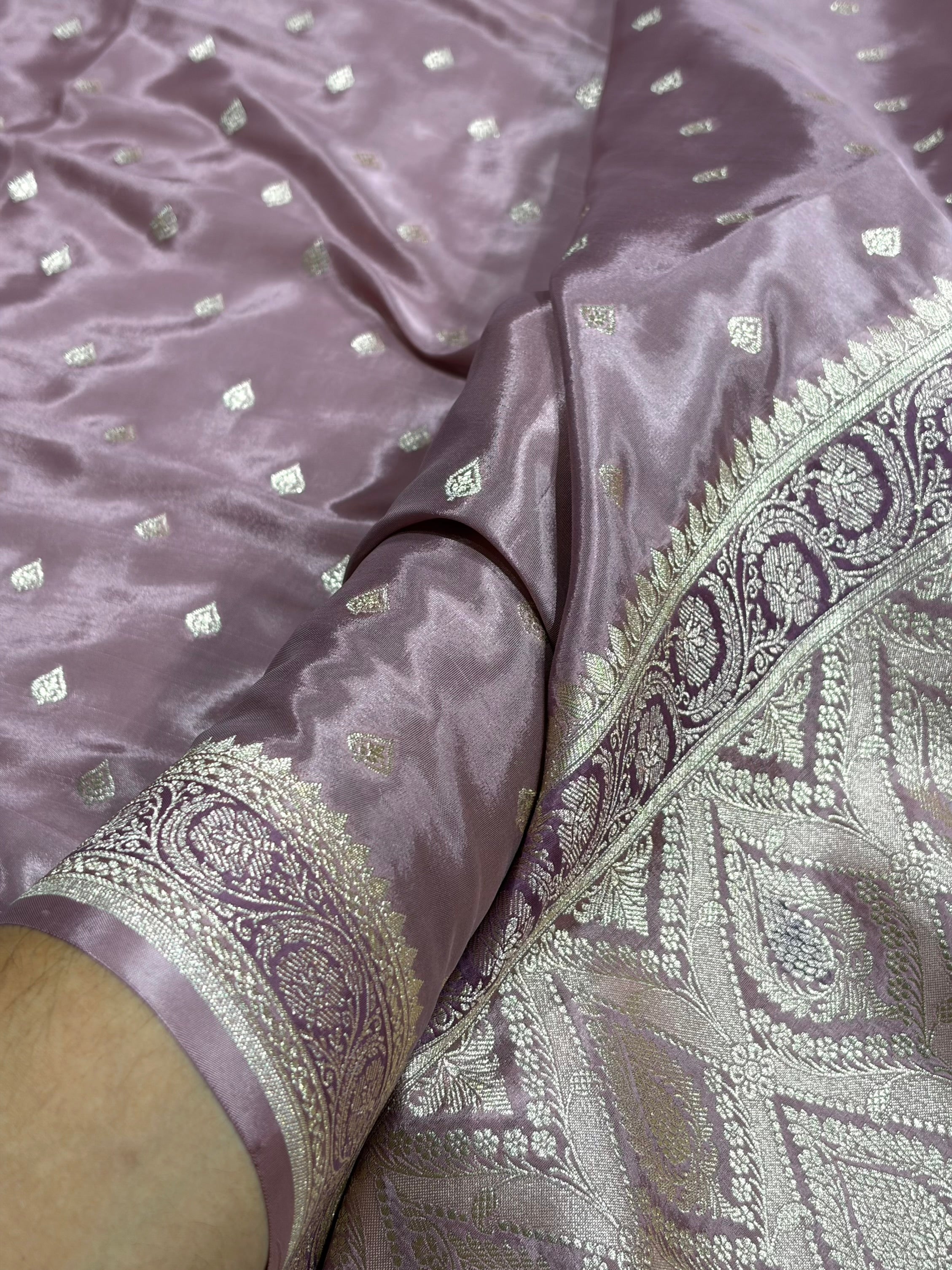 Mauve Shades With Contrast Border Crepe Silky Katan Banarasi Saree CSK-07