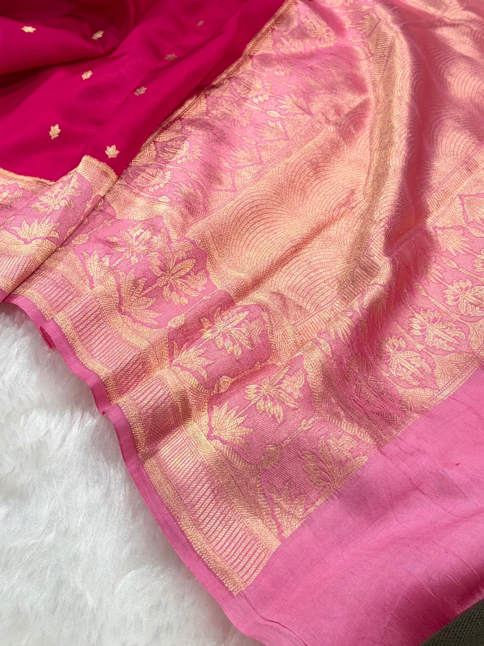 Banarasi Dark Rani With Baby Pink Contrast Shades Handwoven Pure Paper Silk Saree RM-89