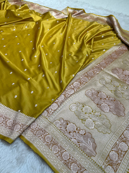 Banarasi Mustard Booti with Semi Contrast Mashru Silk Saree