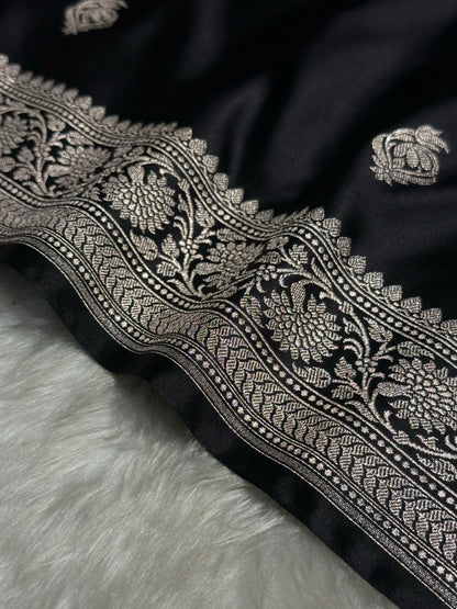 Black Boota Mashru Silk Saree MS25