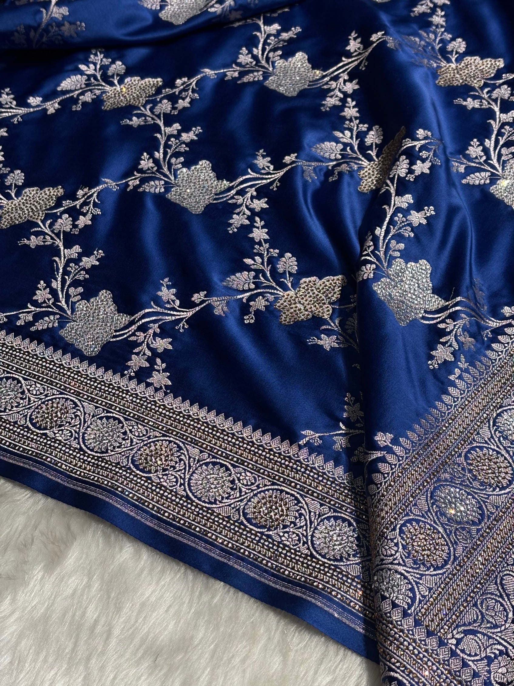 Banarasi Royal Blue Shades Jaal Mashru Silk Saree BMS63