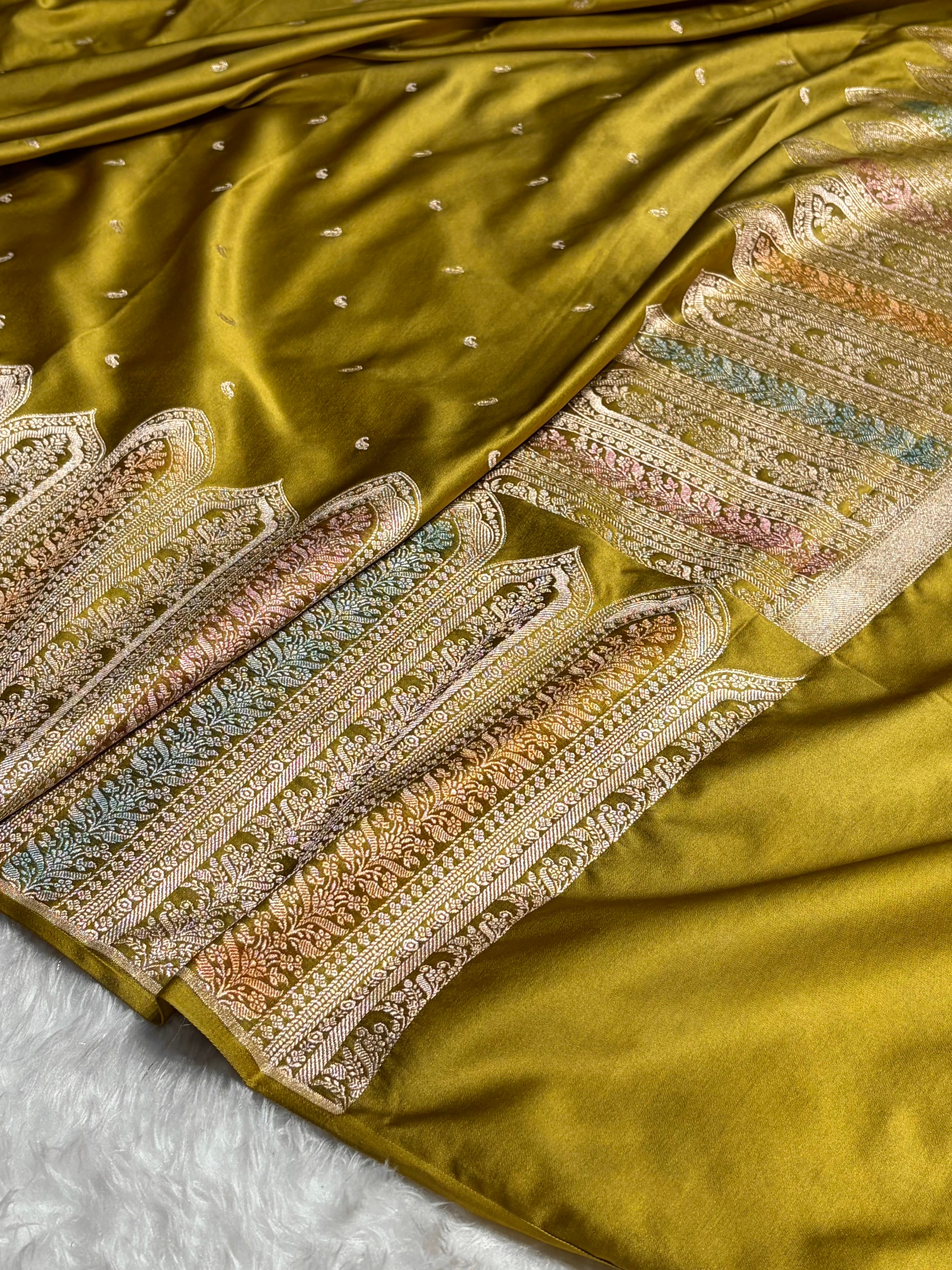 Skirt Border Menendi Minakari Mashru Silk Saree MS13