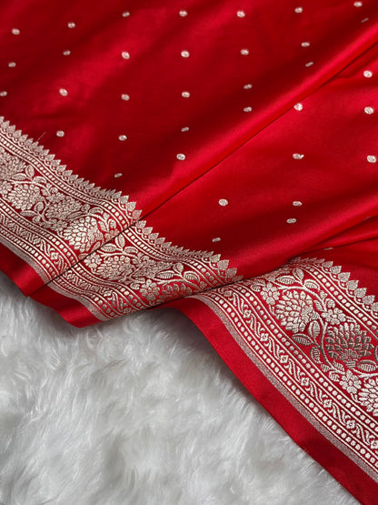 Red Shades Booti Mashru Silk Saree MS65
