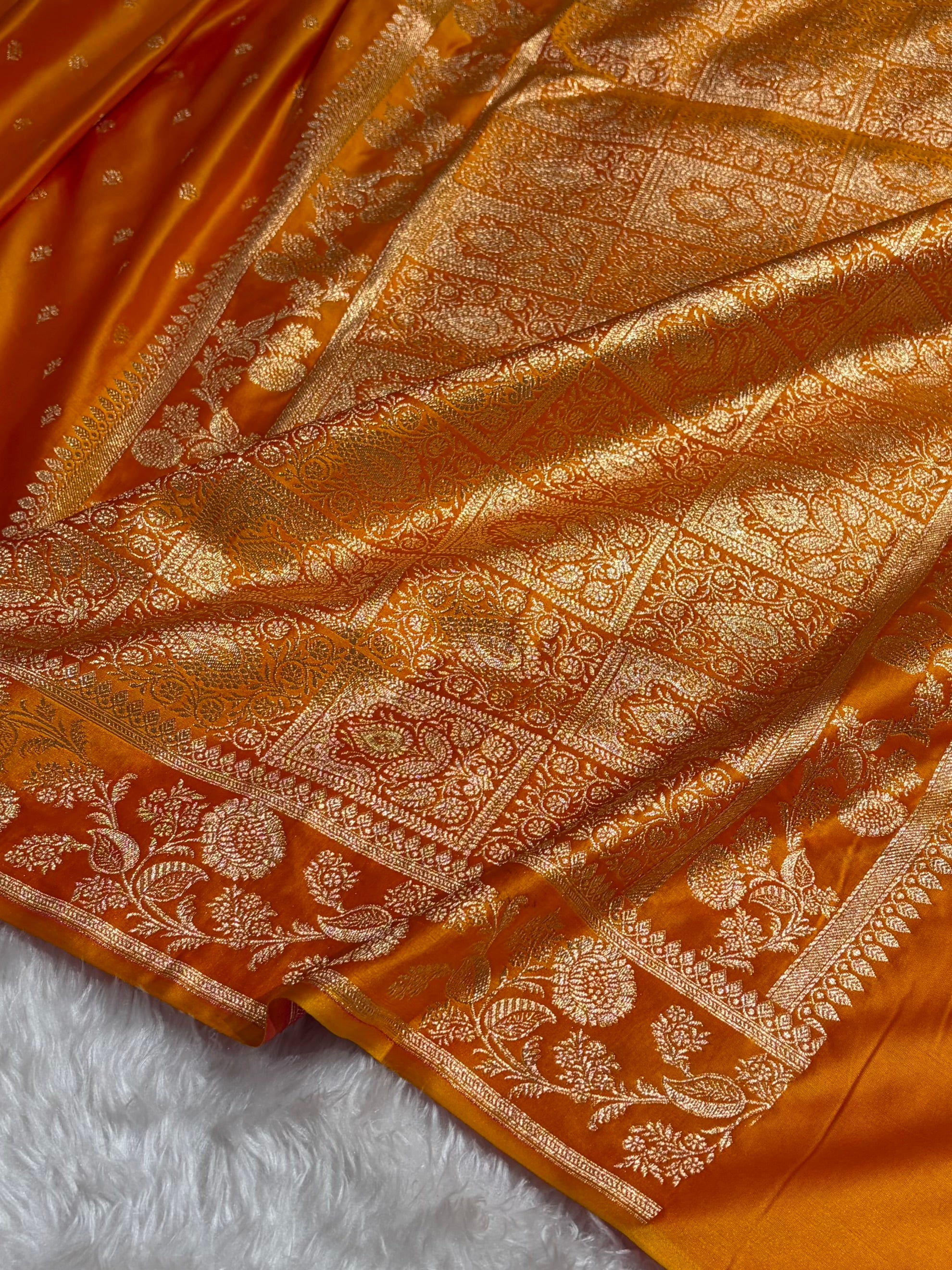 Banarasi Fanta Orange Shades Floral Pattern Satin Katan Silk Saree SK77