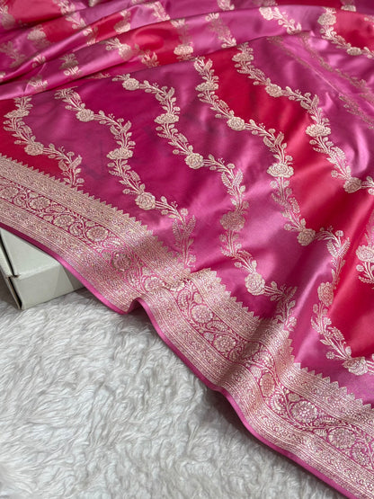 Baby Pink Banarasi Rangkat Mashru Silk Saree With Cross Pattern MSRK02