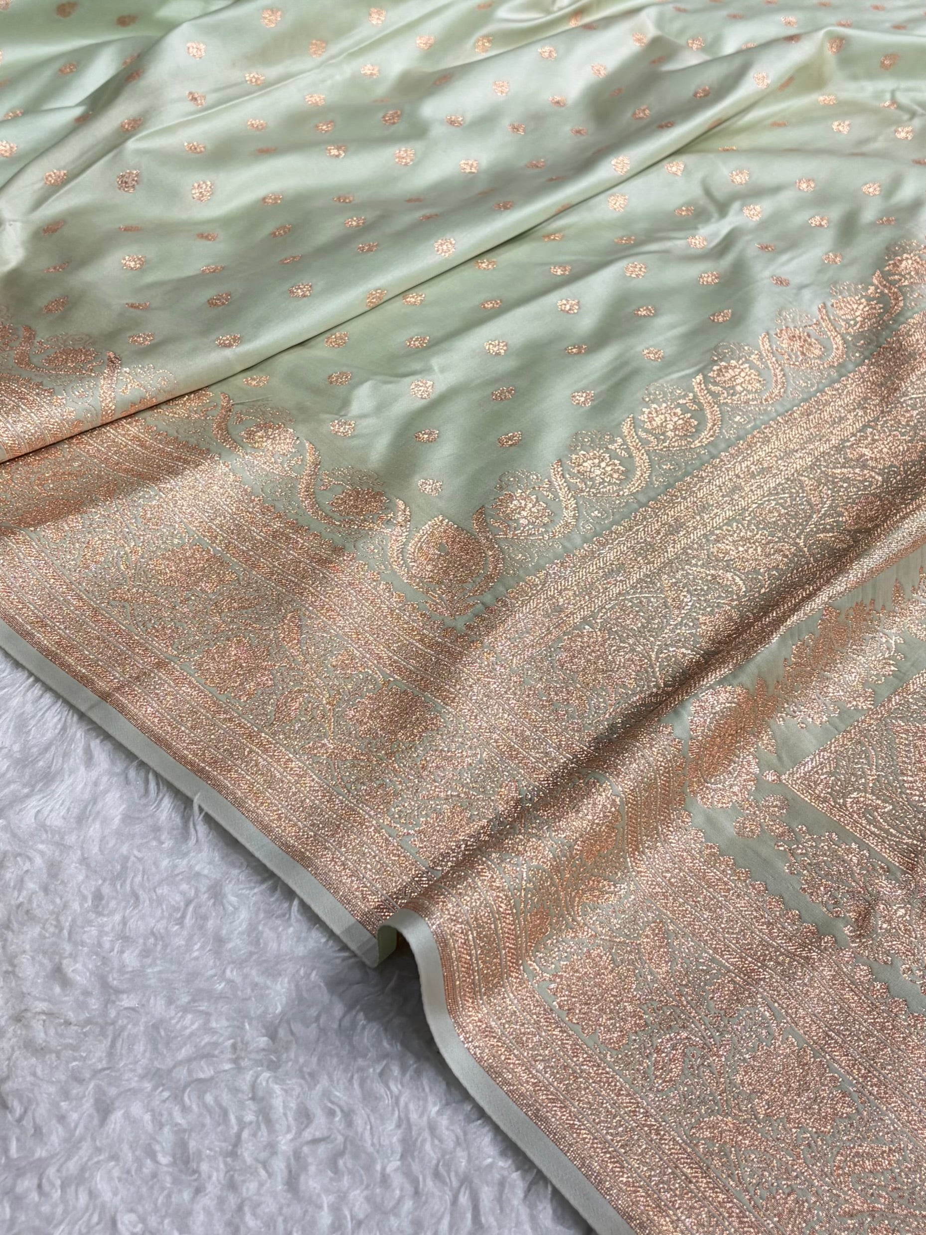 Banarasi Katan Silk Saree In Light Pista Shades SK08