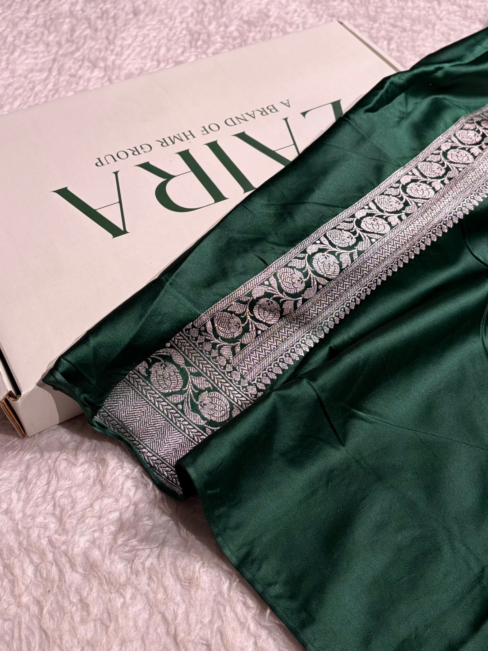 Contrast Bottle Green Minakari Boota Mashru Silk Saree MS35
