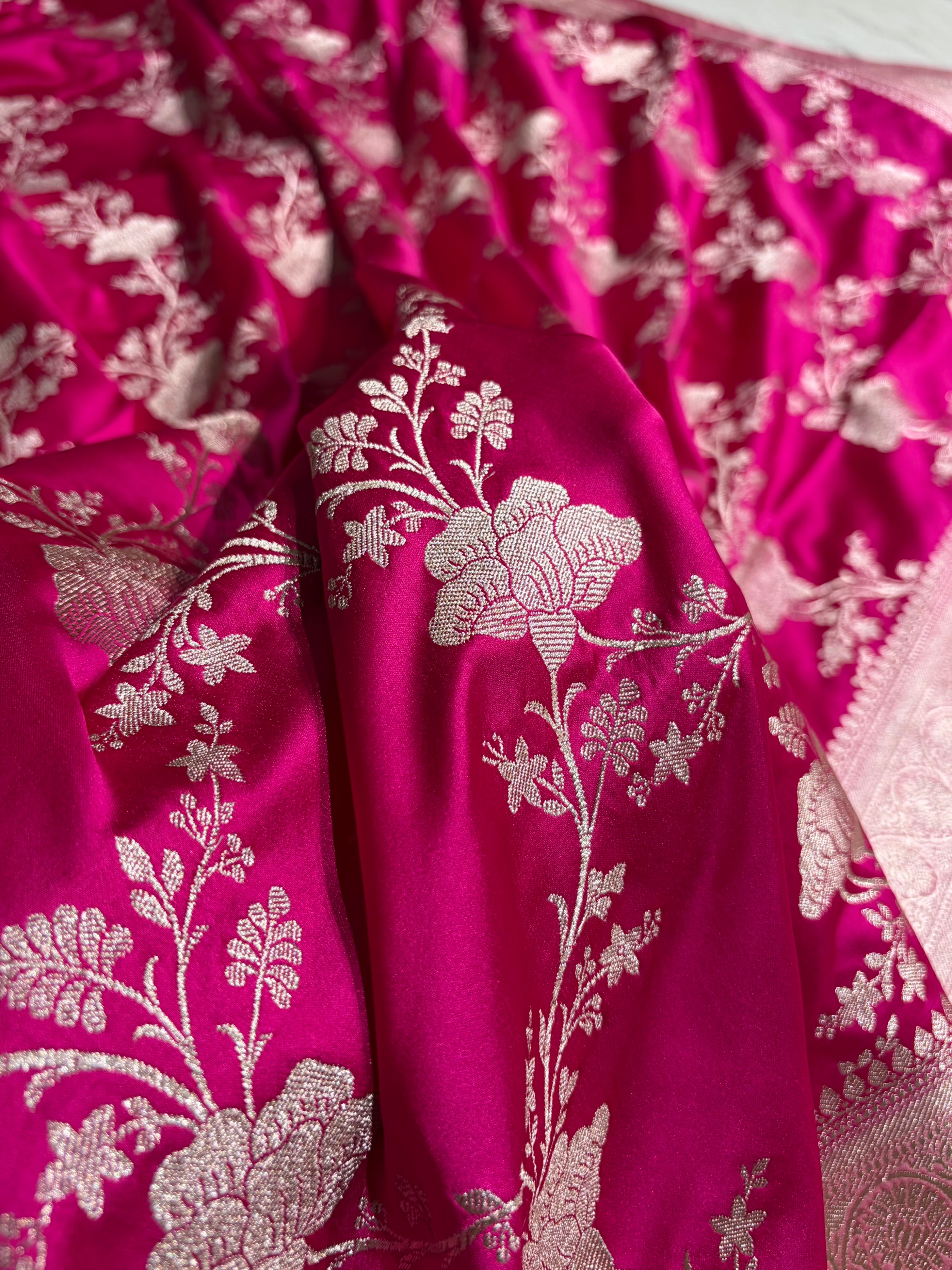 Banarasi Contrast Rani - Baby Pink Shades Jaal Mashru Silk Saree MS63