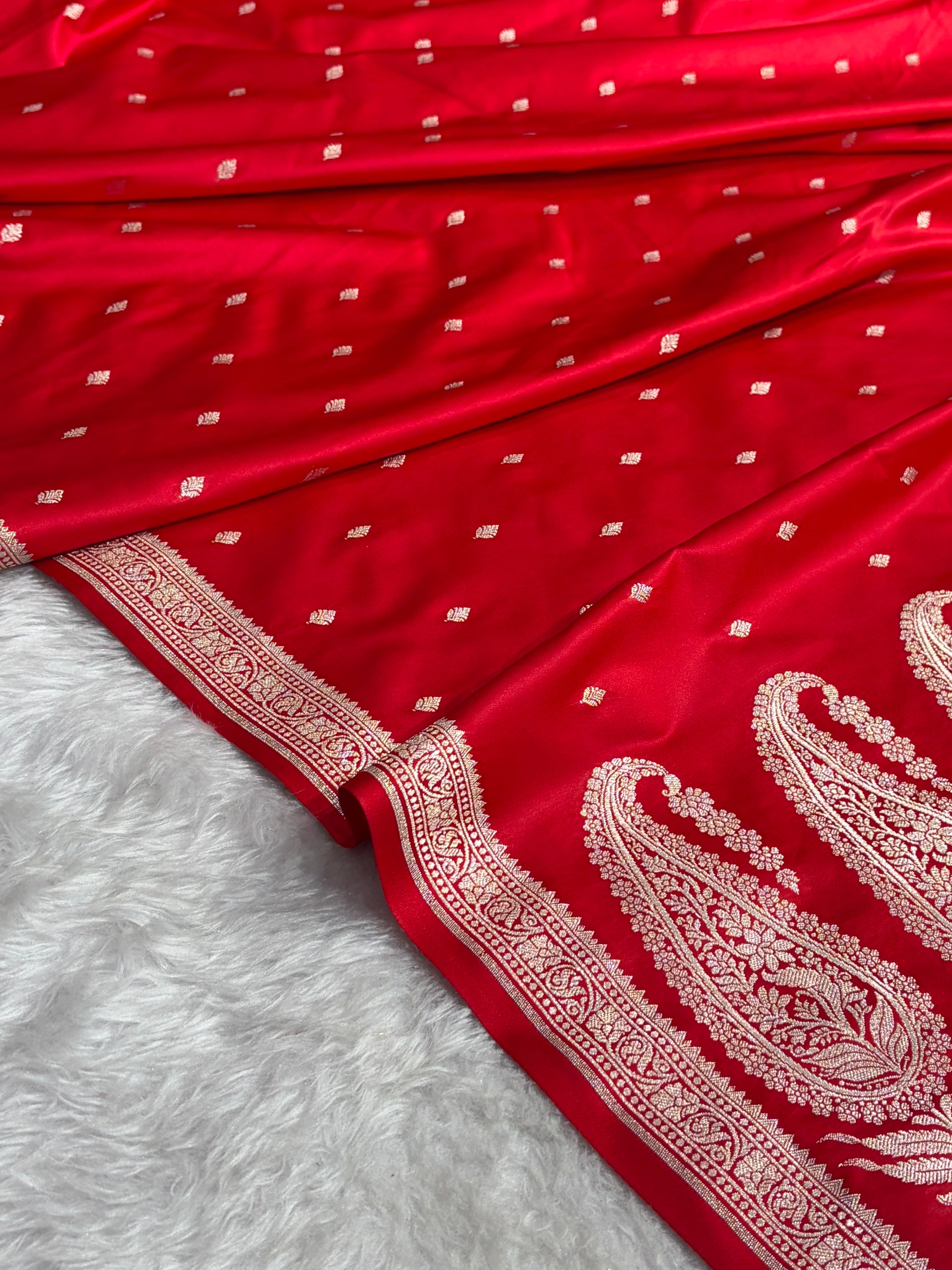 Premium Banarasi Satin Katan Saree in Red Shades SK90