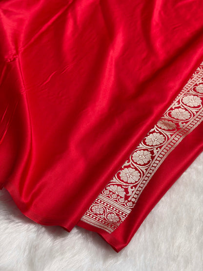 Red Shades Tanchoi Motif Mashru Silk Saree MST-13