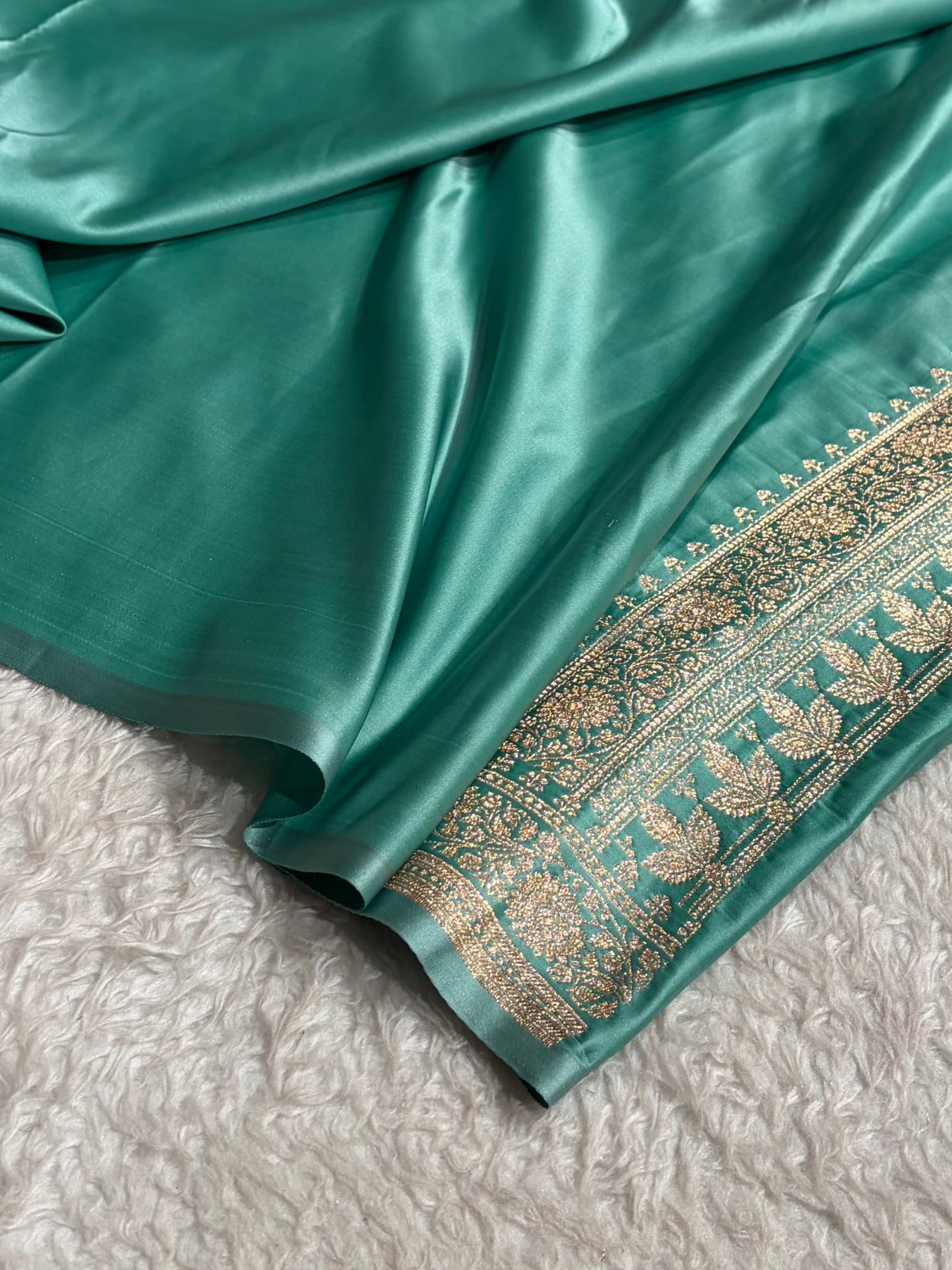 Banarasi Satin Katan Saree in Contrast Mauve & Sea Green Shades SK131