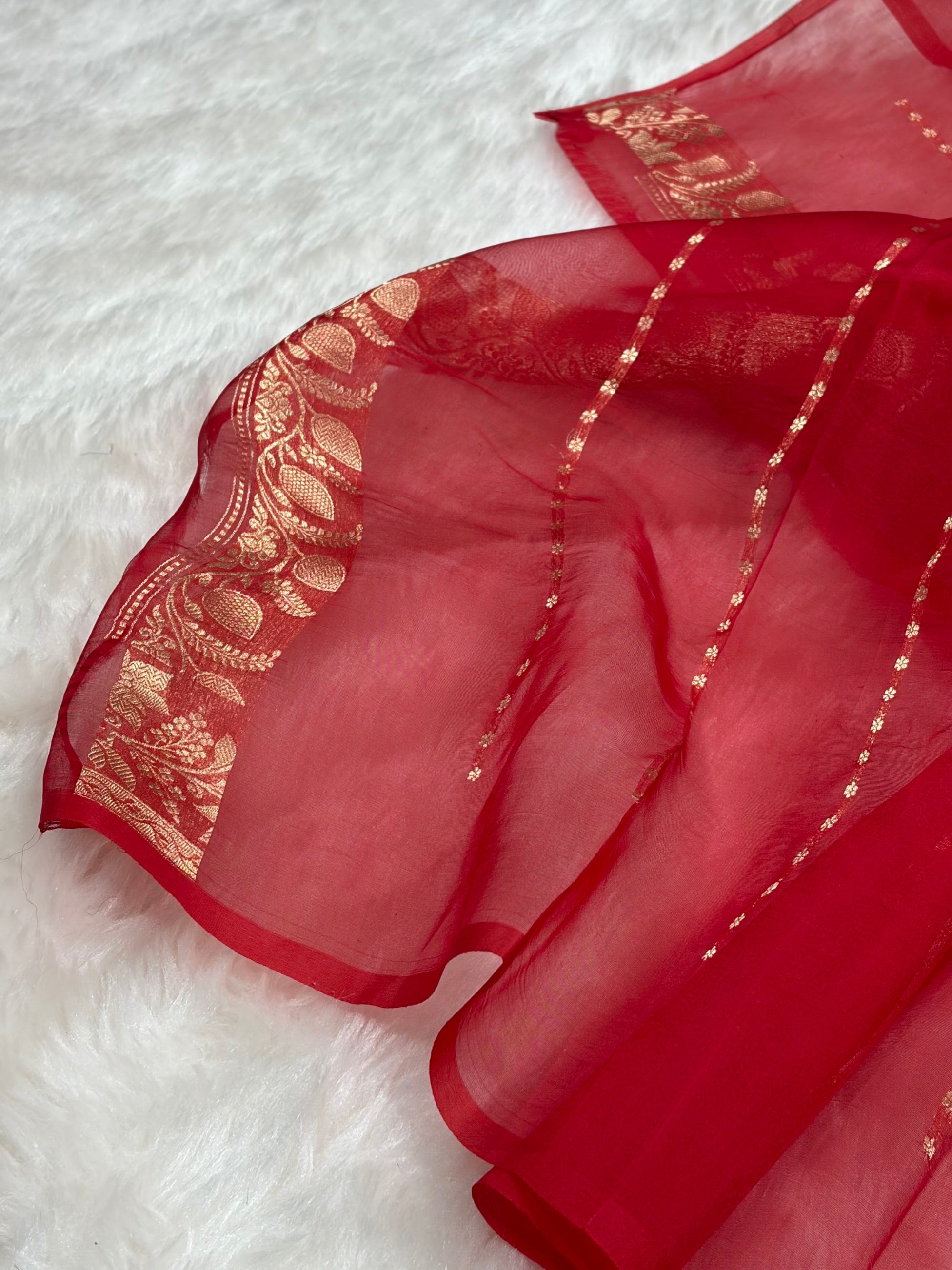 Pure Banarasi Organza Red Shades Floral Banarasi Silk Saree PO-25