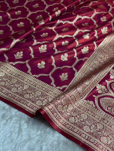 Magentic Red Shades Jaal Pattern Banarasi Satin Silk Saree SS57
