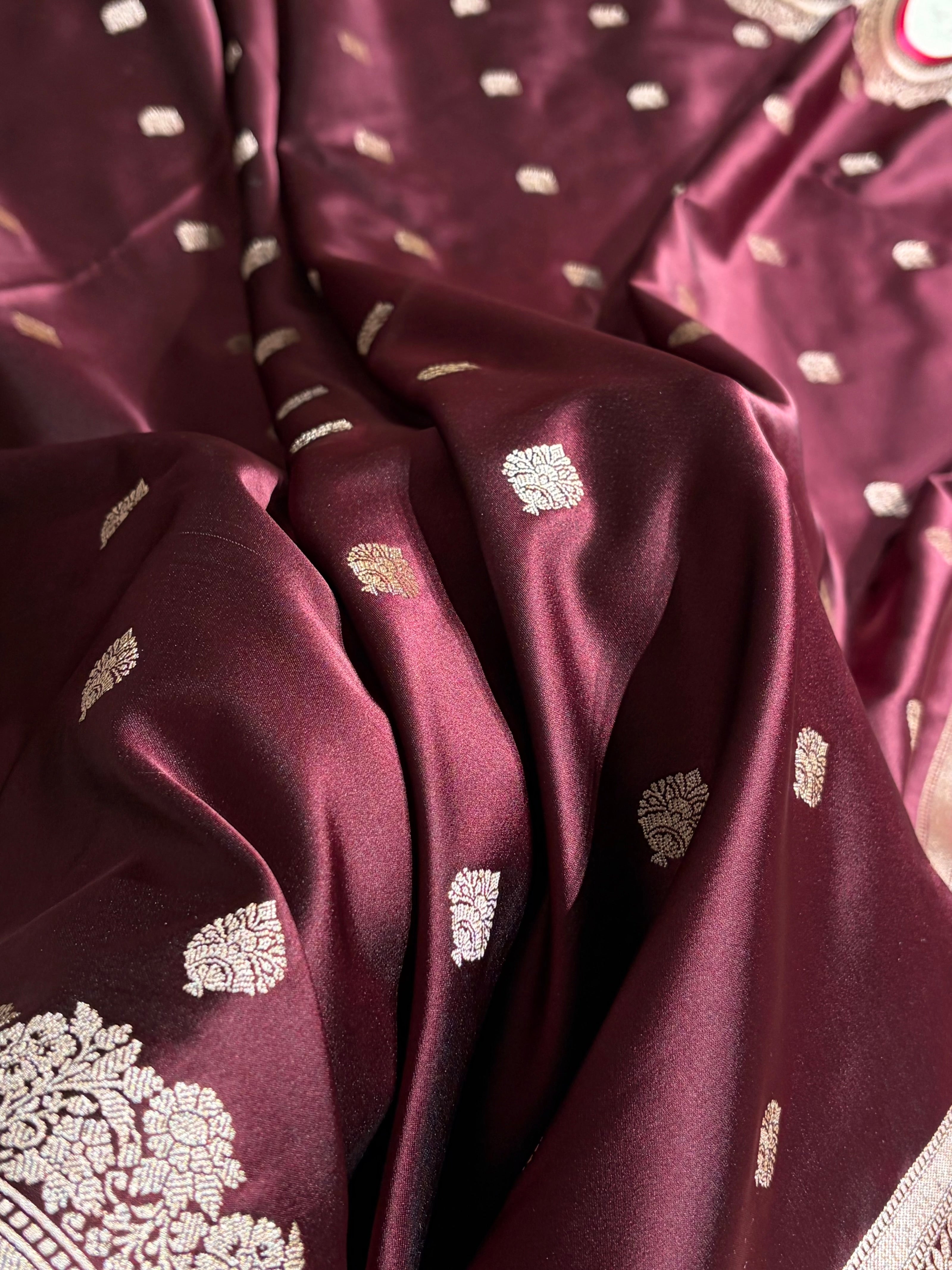 Chocolate Shade With Booti Pattern Mashru Silk Saree
