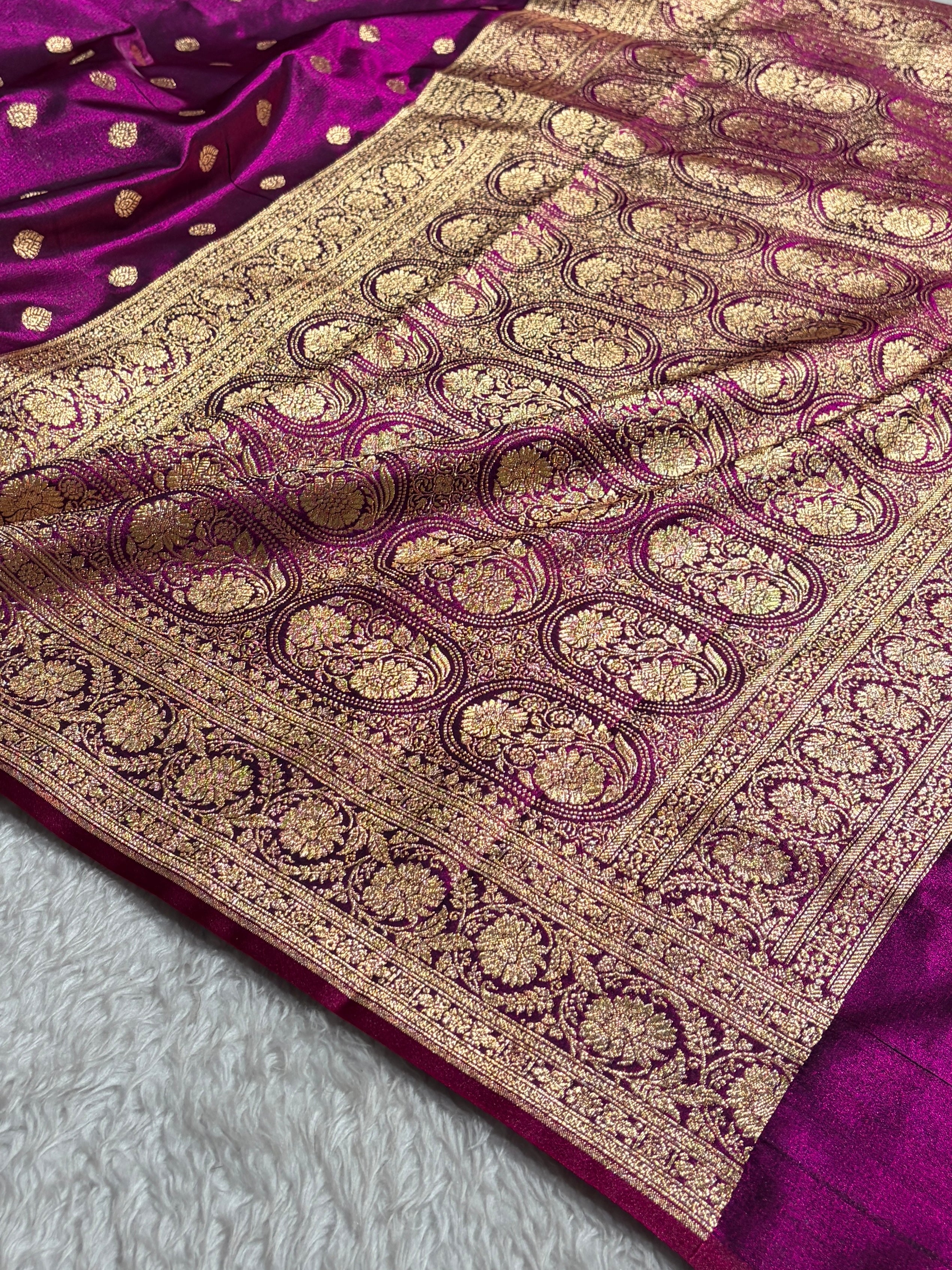 Wine Shades Boota Pattern Banarasi Satin Silk Saree SS45