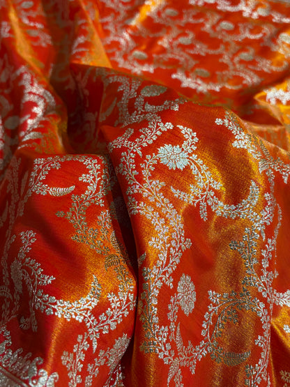 Fire Gold Contrast Shades Jaal Pattern Banarasi Satin Silk Saree SS47