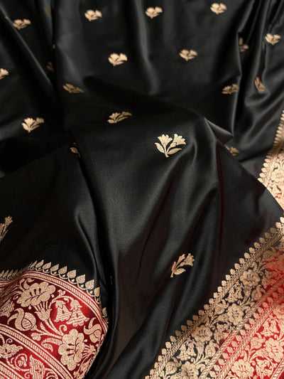 Contrast Black / Red Shades Banarasi Booti Pattern Mashru Silk Saree MSM-138