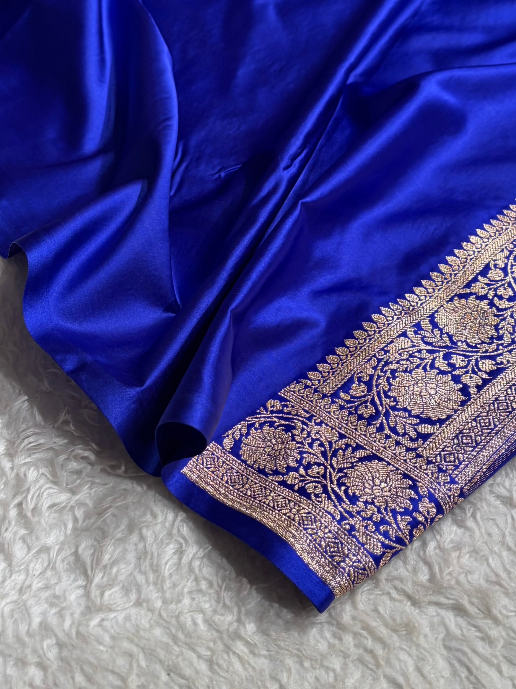 Banarasi Satin Katan Saree With Boota in Royal Blue Shades SK108