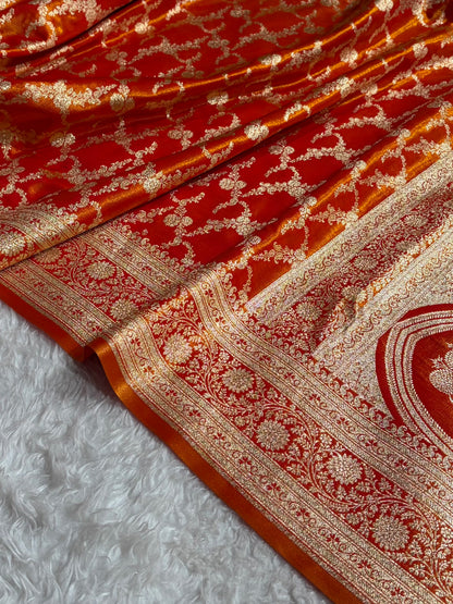 Fire Gold Shades Cross Pattern Banarasi Satin Silk Saree SS40