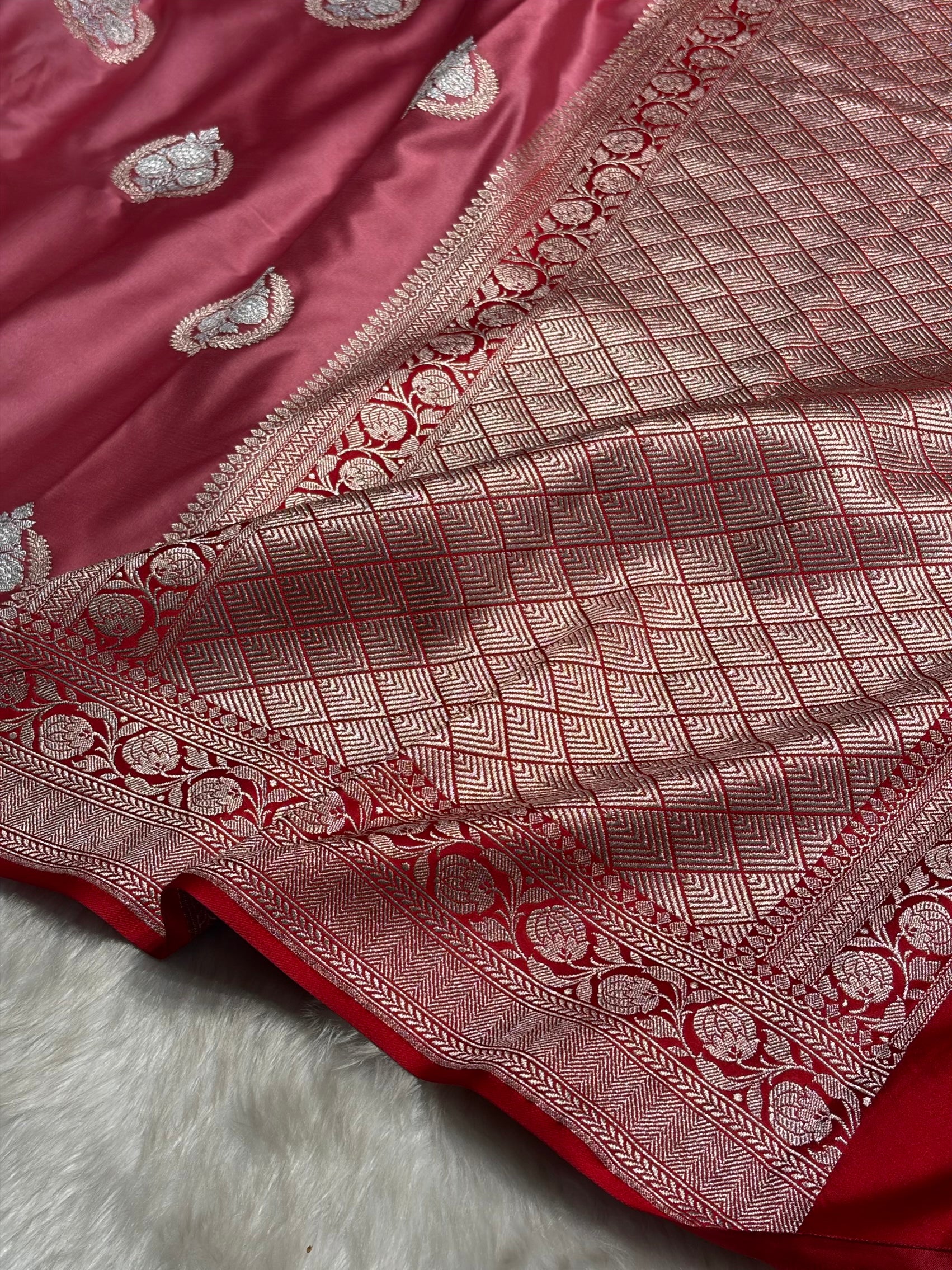 Pink Minakari Boota Mashru Silk Saree MS35