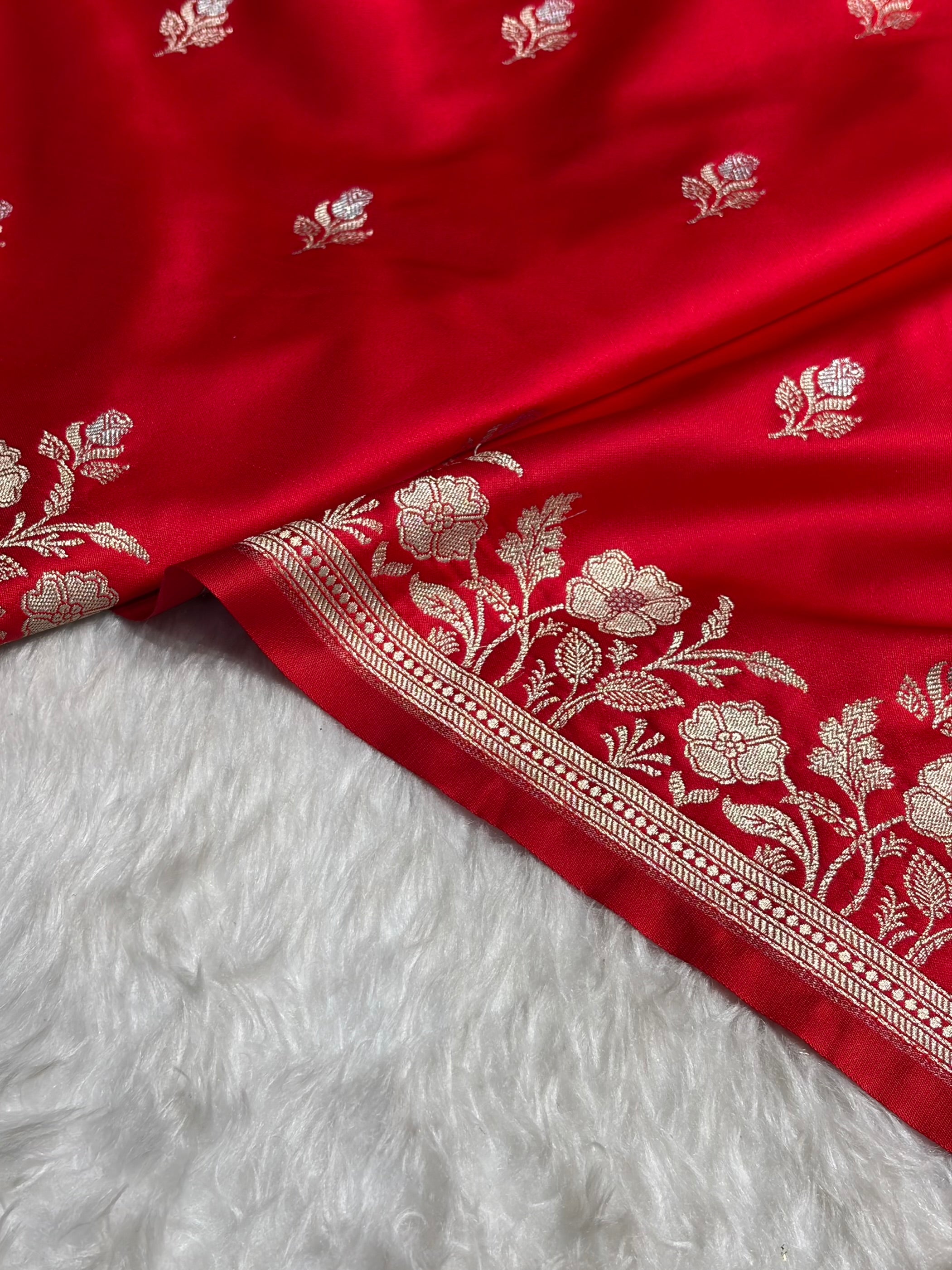Banarasi Red Boota With Floral Border Mashru Silk Saree MSM-85
