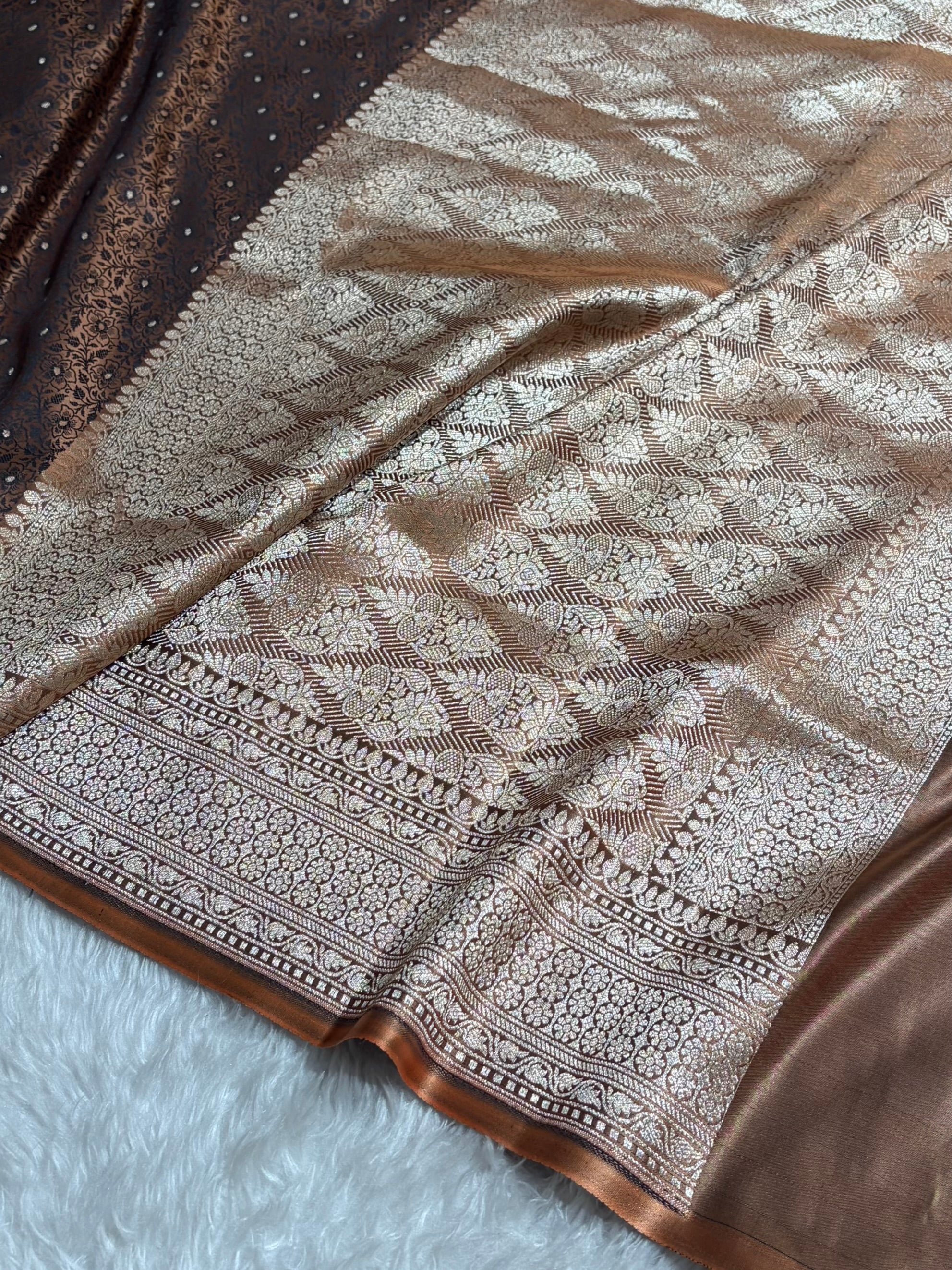 Brown Shades Tanchoi Motif Mashru Silk Saree MST-16