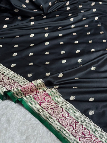 Banarasi Black With Contrast Wine Floral Border Mashru Silk Saree MSM-101