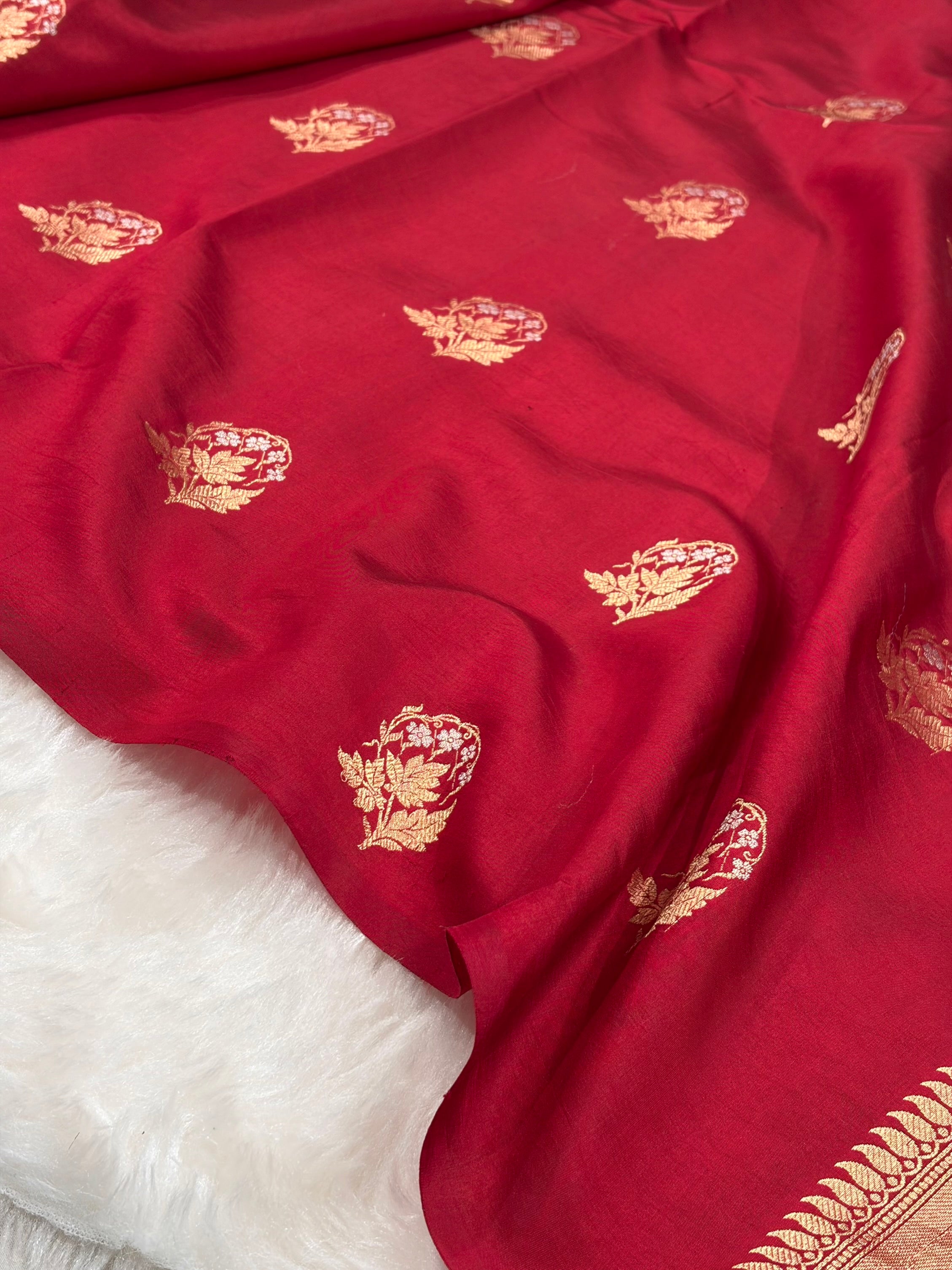 Banarasi Maroon Shades Minakari Boota Handwoven Pure Paper Silk Saree RM-92