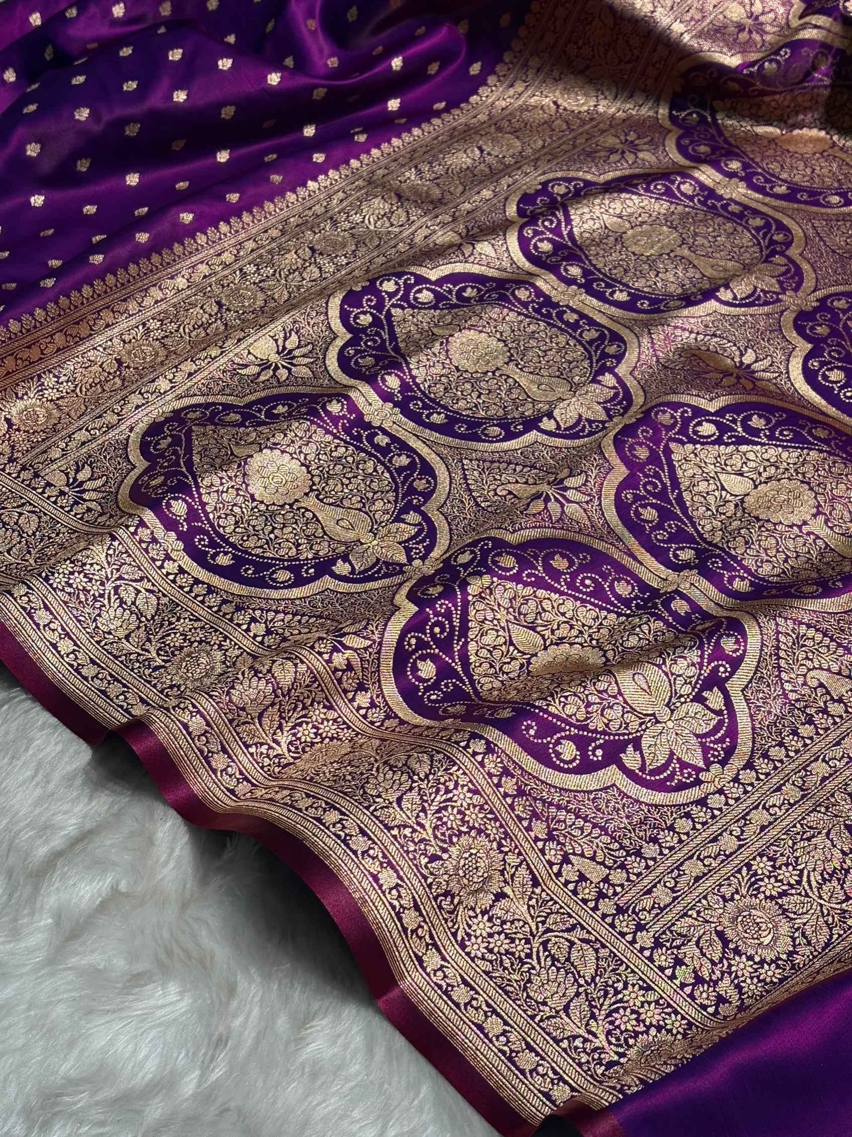Ultra Light Weight Satin Silk Booti in Purple Cross Shades SS06